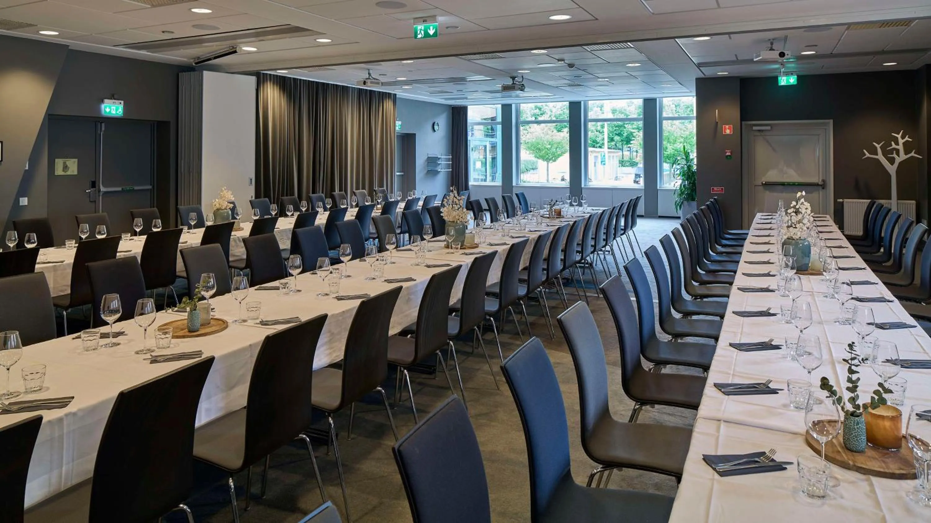 Meeting/conference room in Scandic Opalen