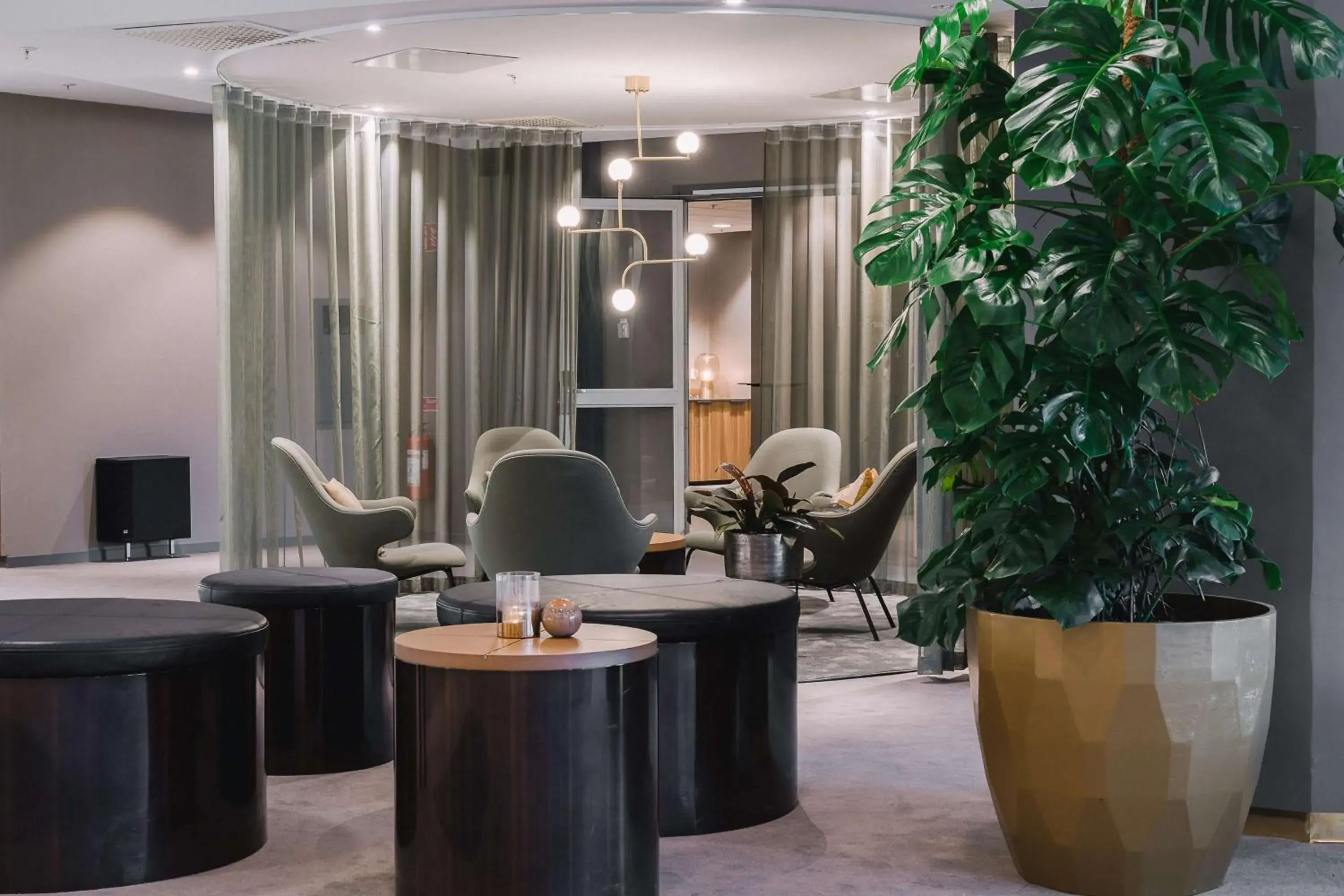 Lobby or reception in Scandic Opalen Lobby or reception in Scandic Opalen