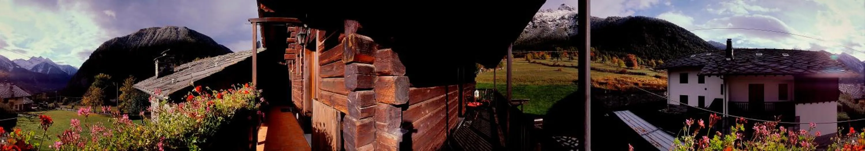 Property building in Aparthotel Foyer d'antan SUITE con caminetto hammam o vasca idromassaggio