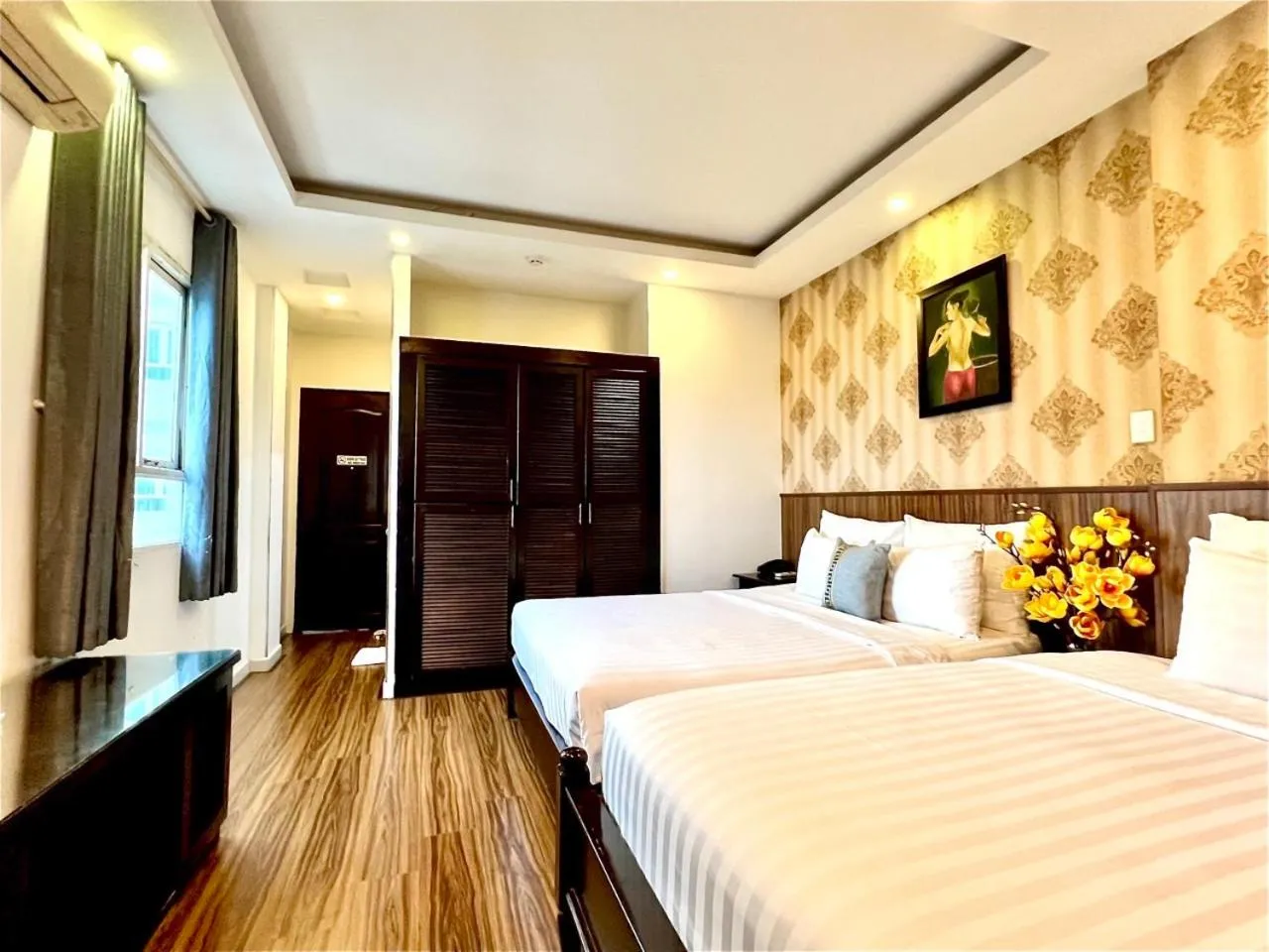 Bed in DDA Hotel District 1- Bùi Viện-Đề Thám Walking Street