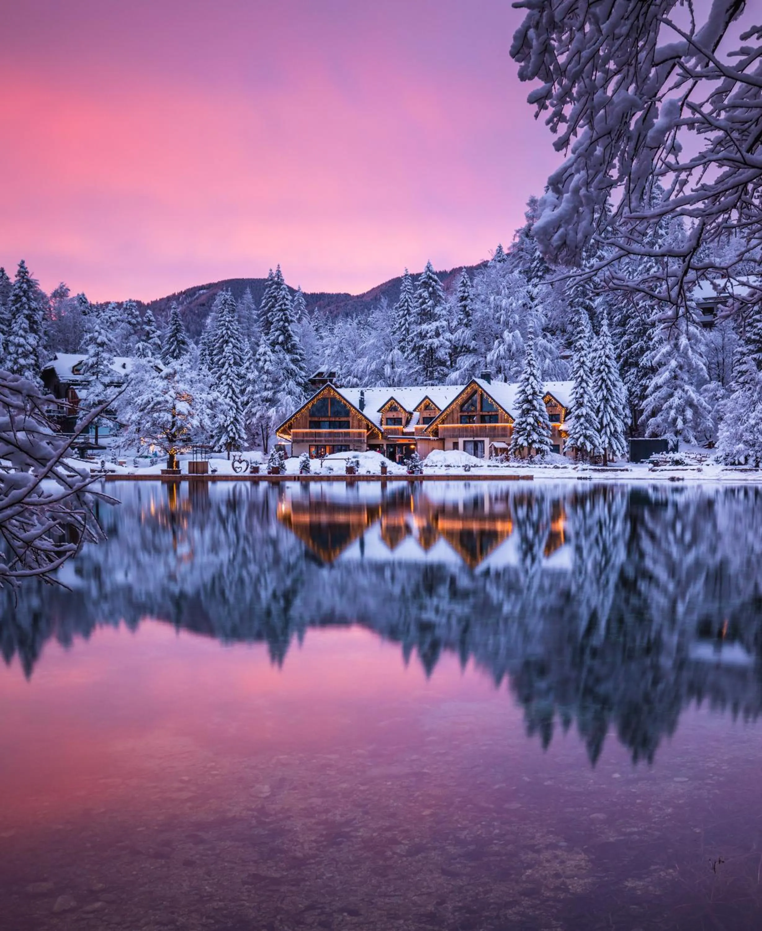 Natural landscape in JASNA NATUR Resort by the lake