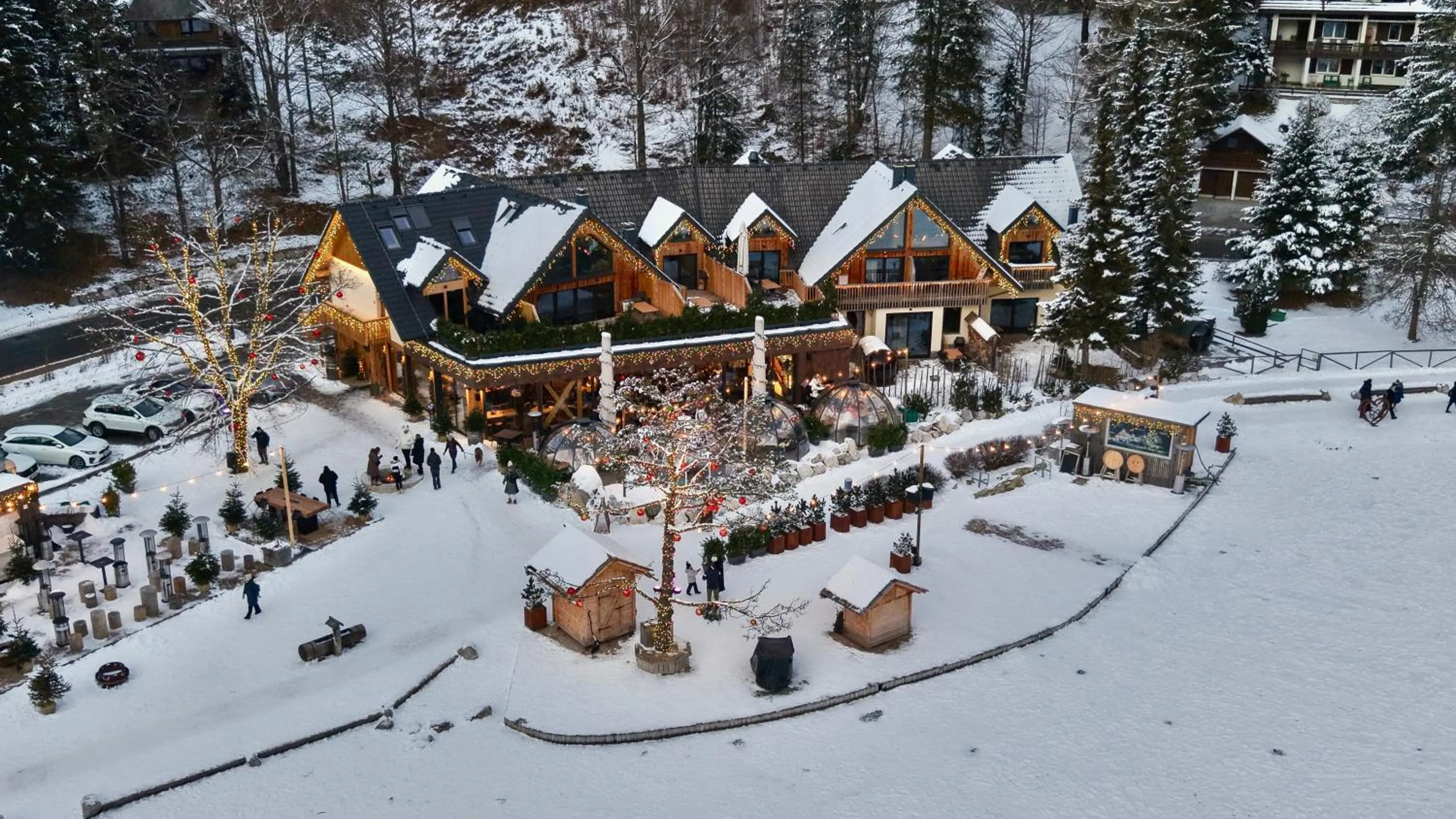 Property building in JASNA NATUR Resort by the lake