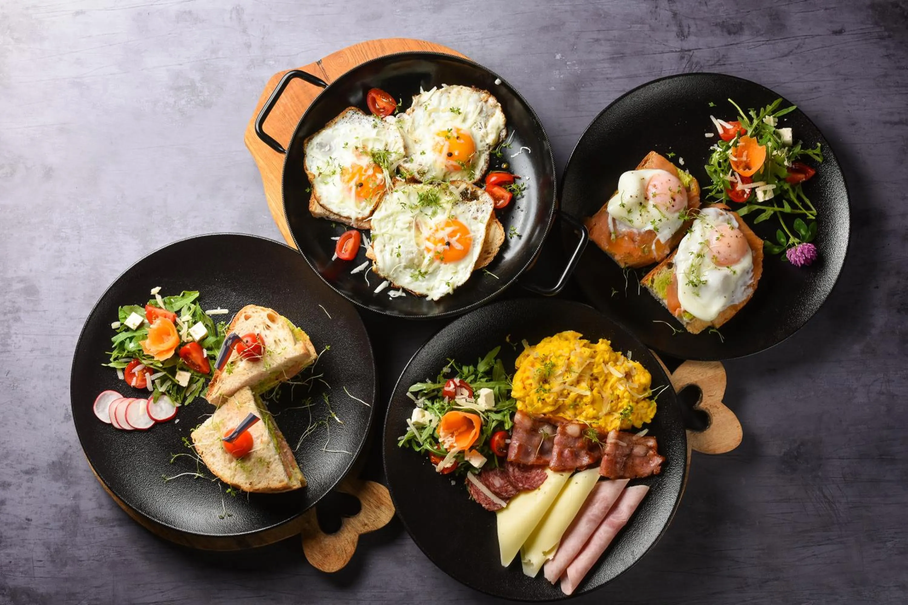 Food and drinks in JASNA NATUR Resort by the lake