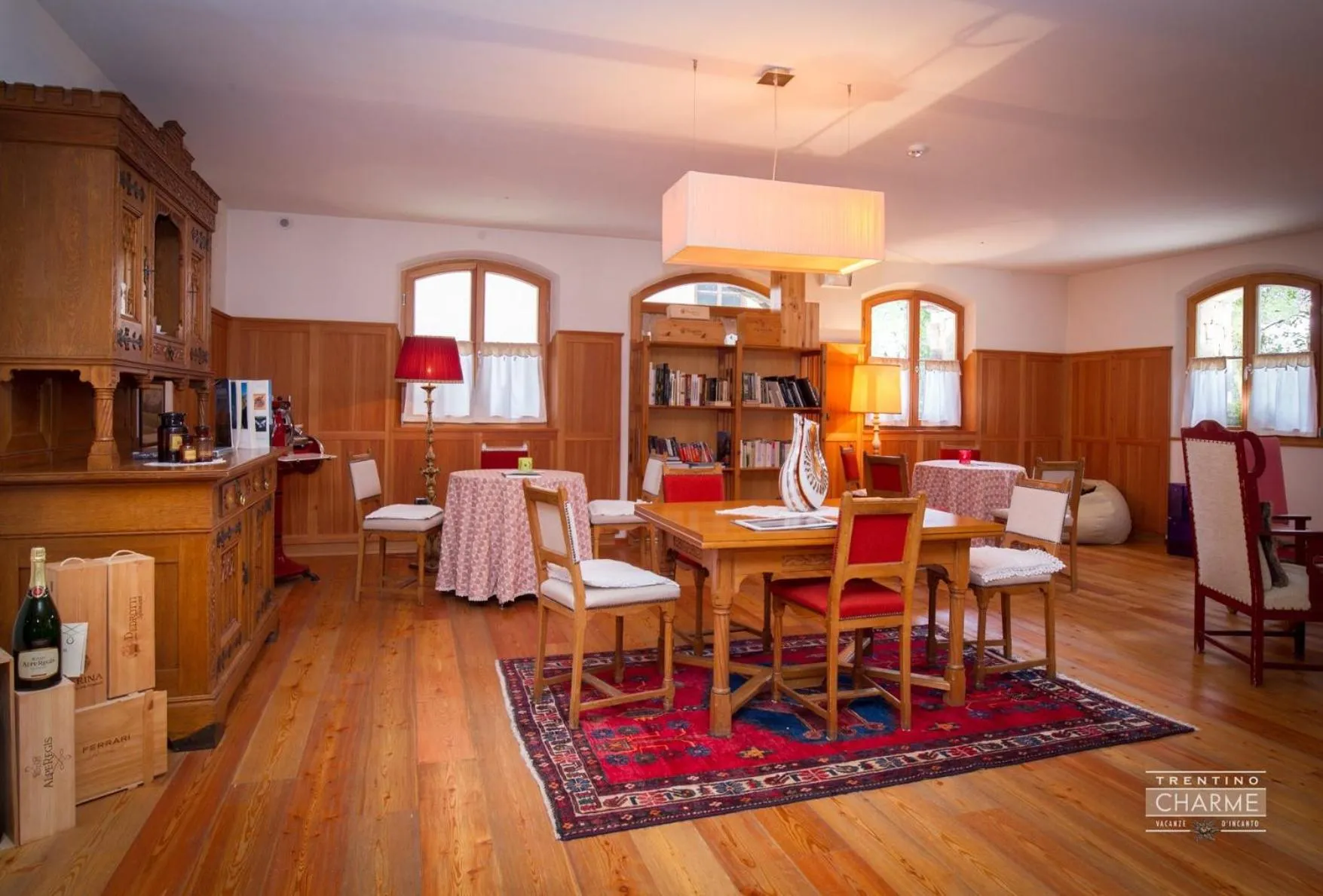 Lounge or bar in Chalet Prà delle Nasse