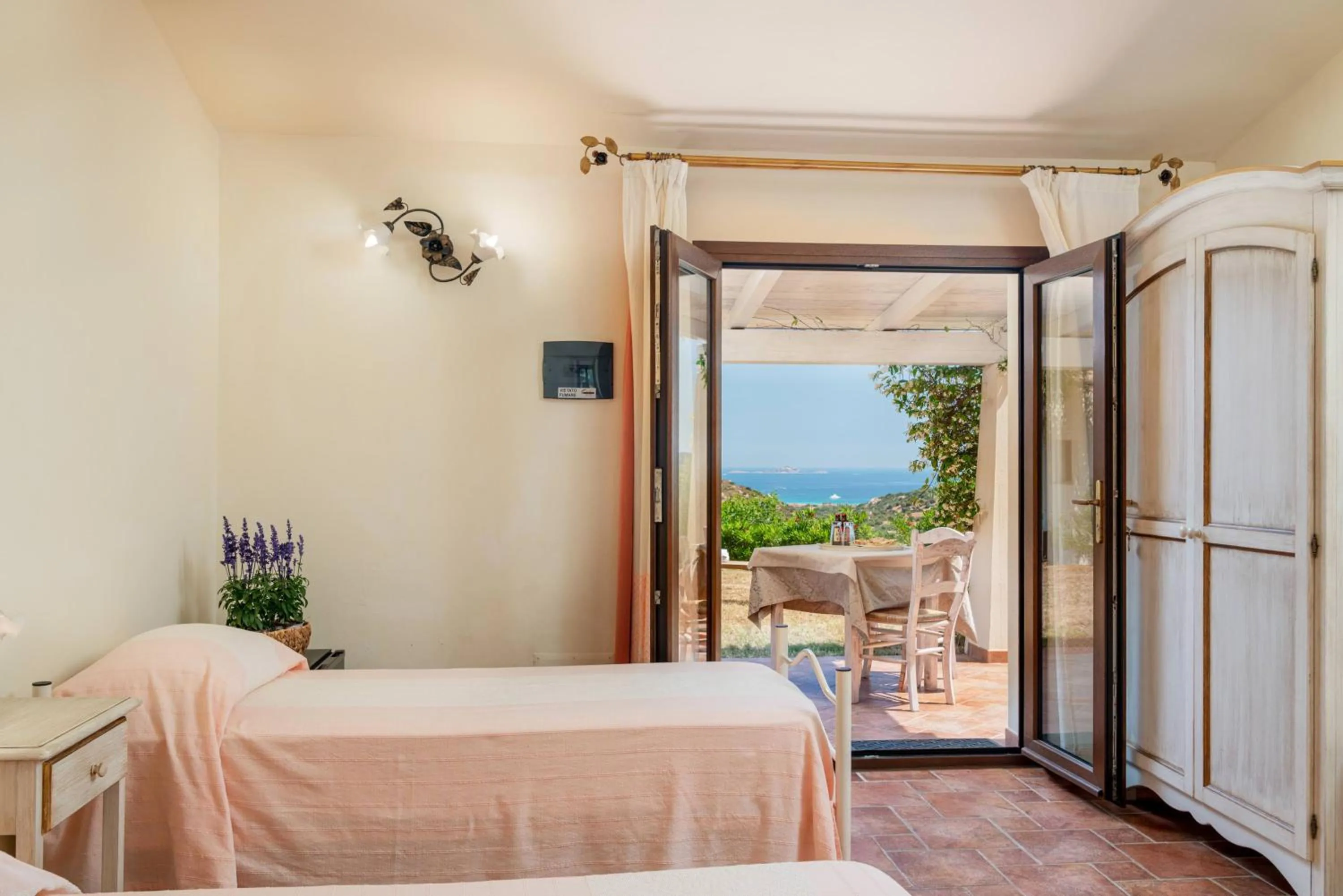 Bedroom, Bed in Borgo Alba Barona Turismo Rurale