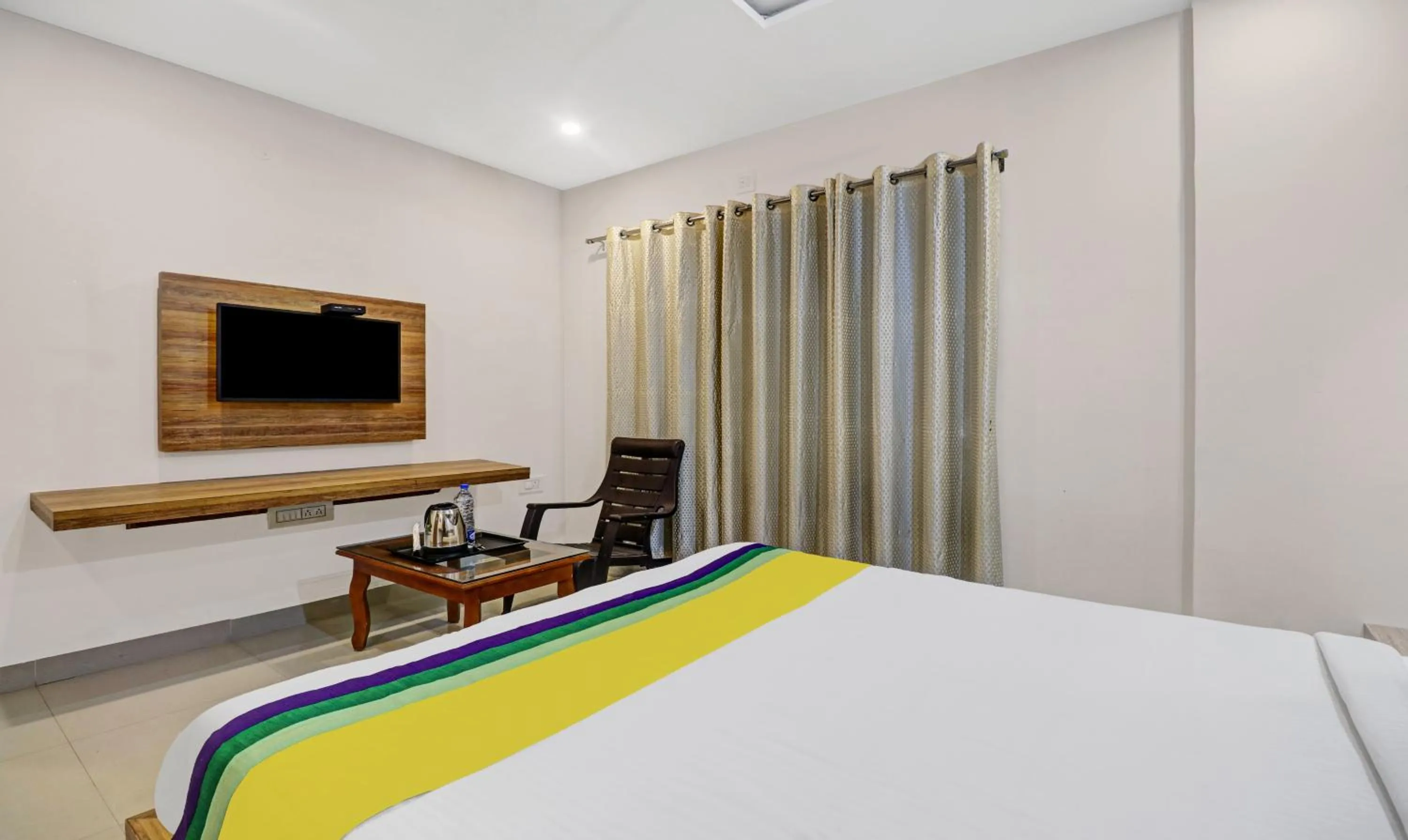 Bed in Itsy Hotels Vijaya Comforts, Coorg