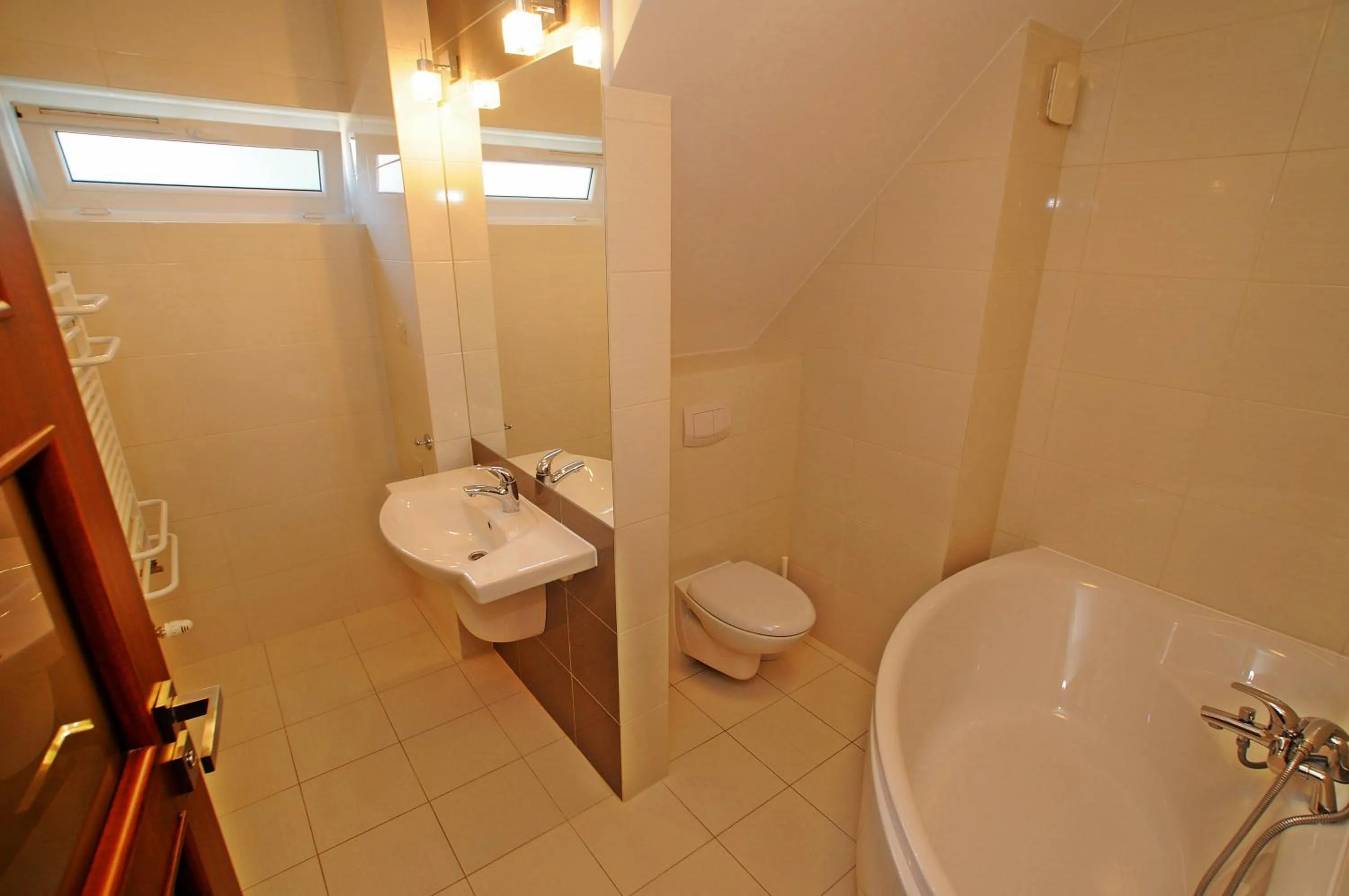 Bathroom in Americano
