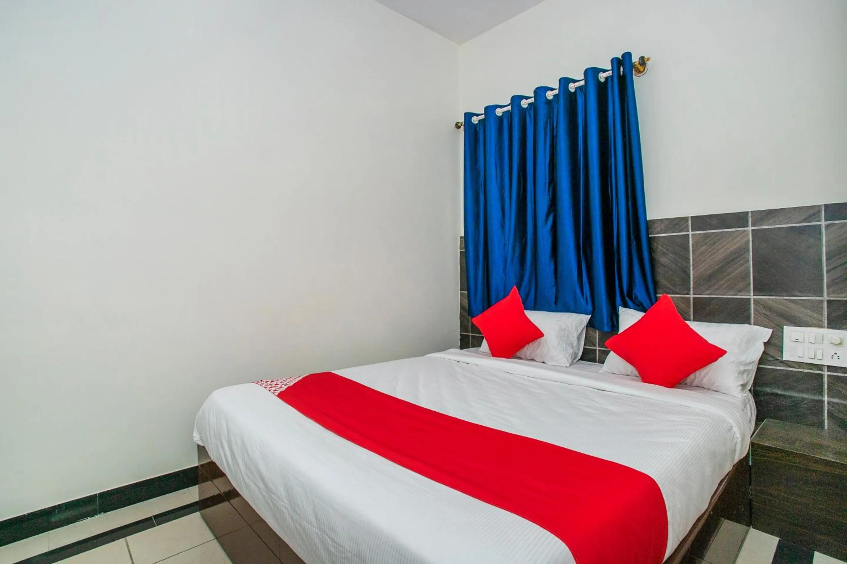 Bedroom in Hotel O Gks Residency