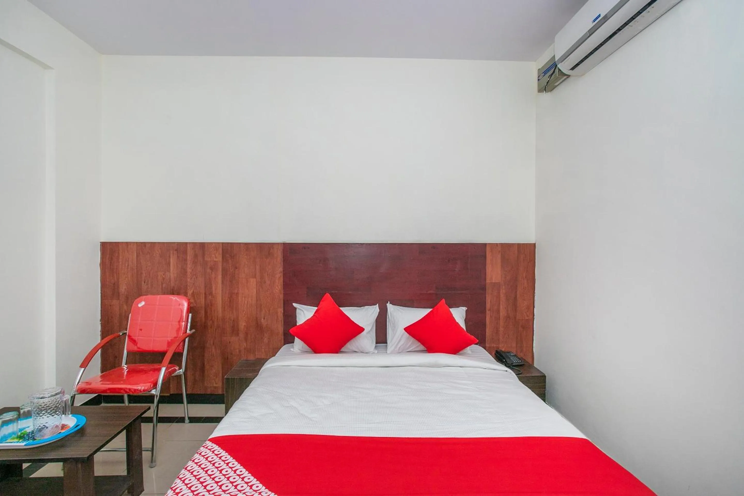 Bedroom in Hotel O Gks Residency