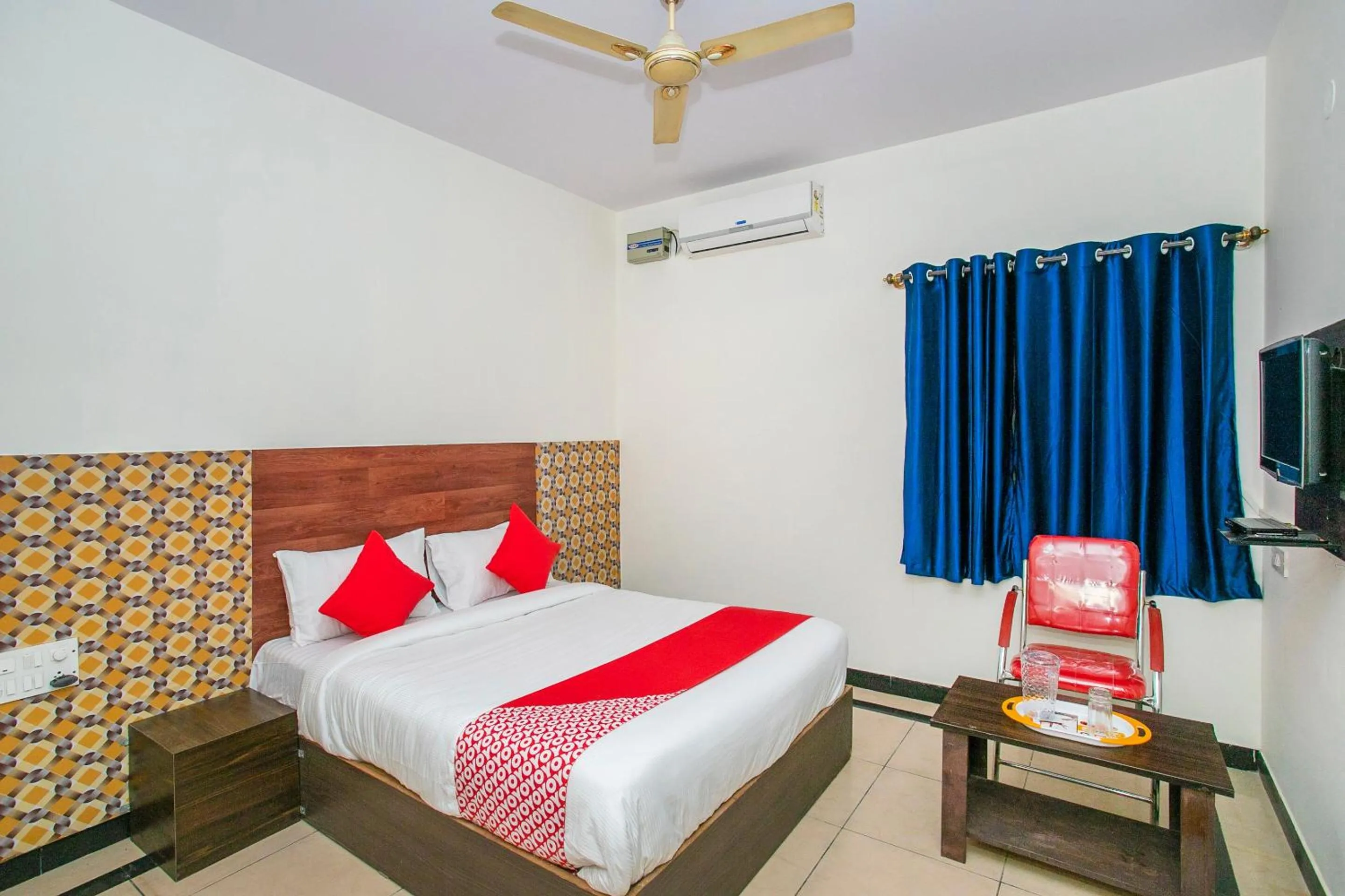 Bedroom in Hotel O Gks Residency