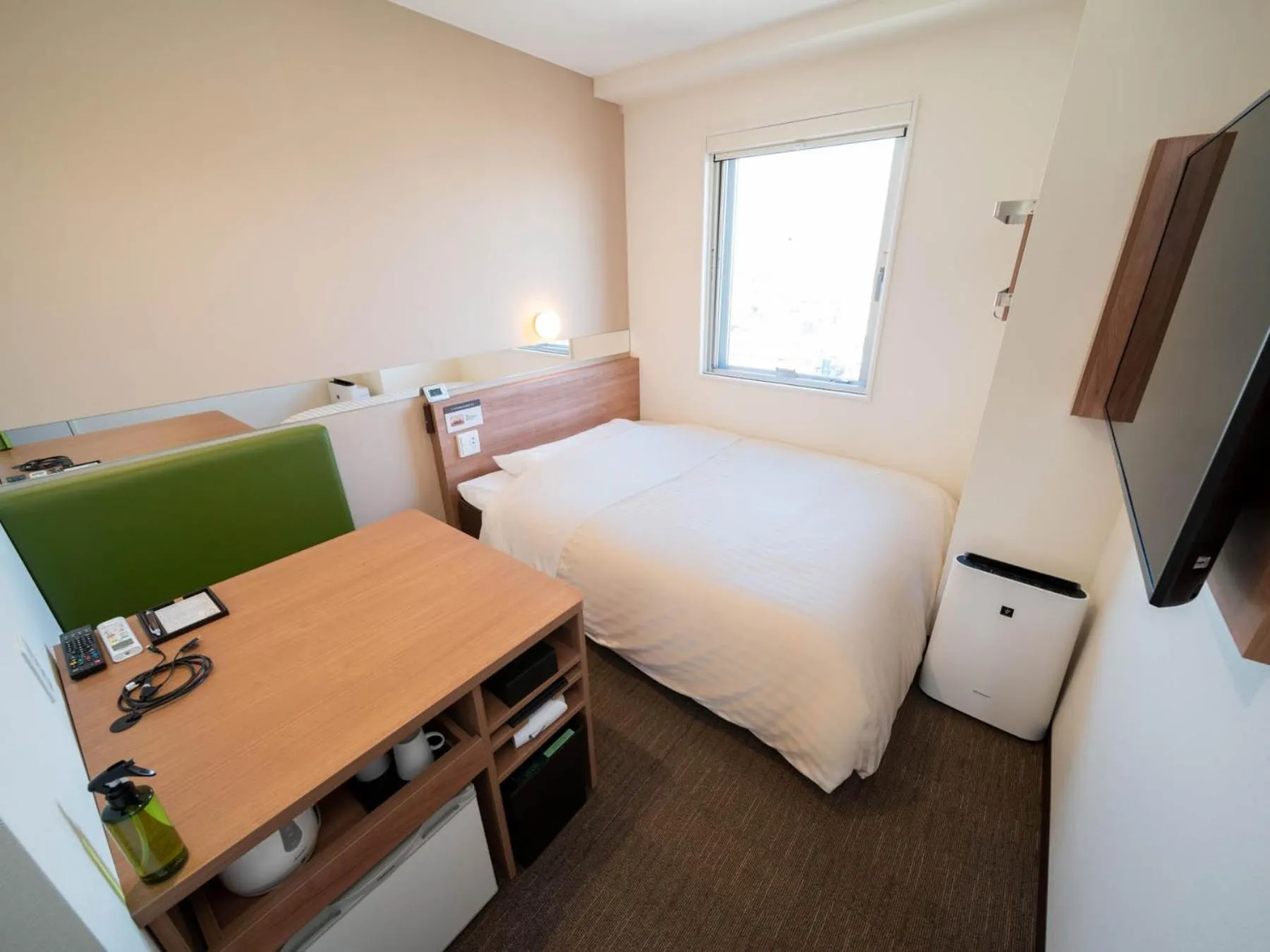 Photo of the whole room, Bed in Super Hotel Yamagata Sakurambo-Higashine Station Front