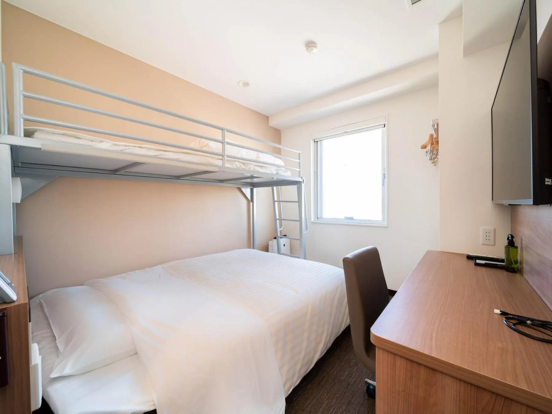 Photo of the whole room, Bed in Super Hotel Yamagata Sakurambo-Higashine Station Front