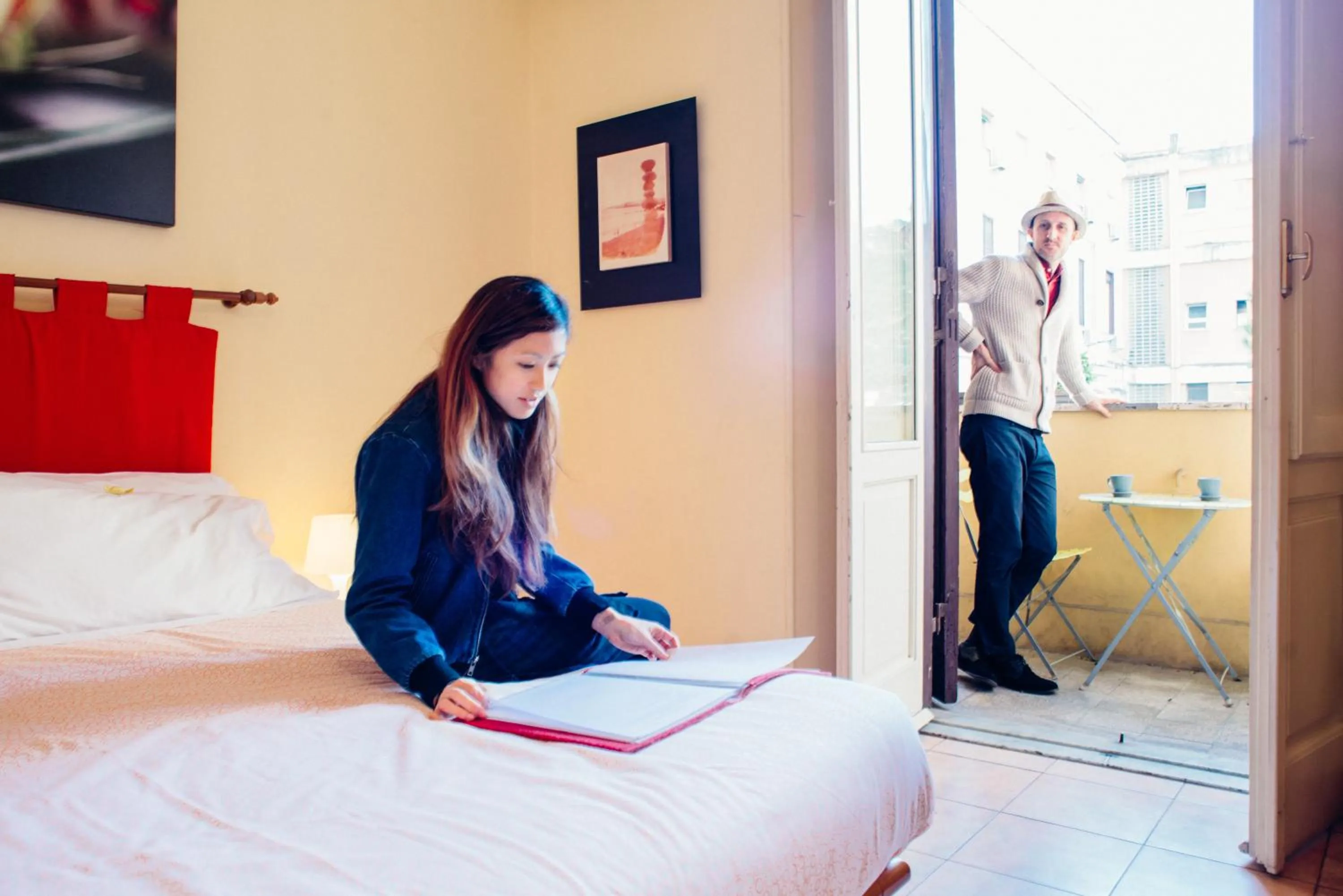 People, Bed in The Beehive Hostel