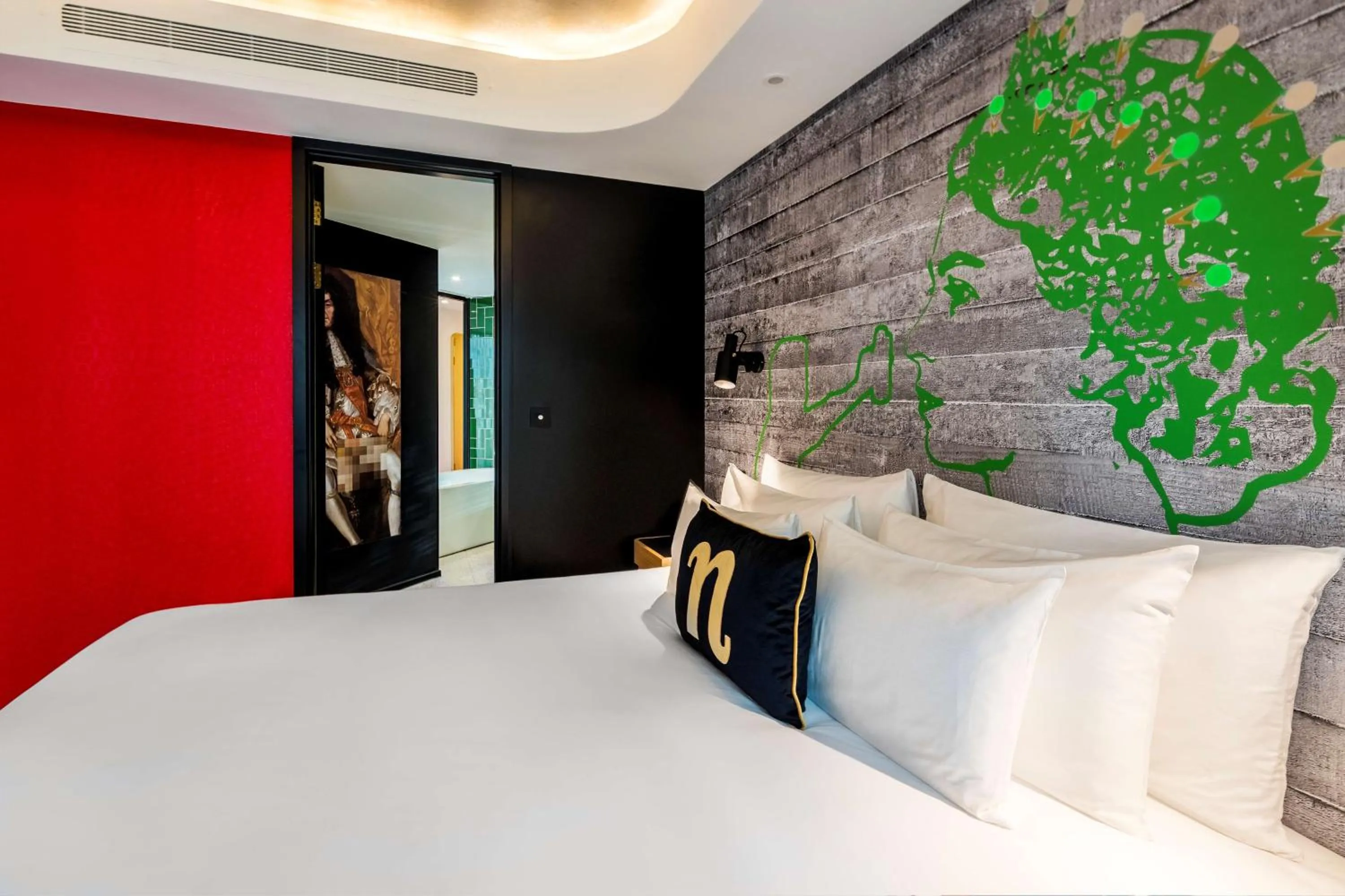 Bedroom, Bed in nhow London