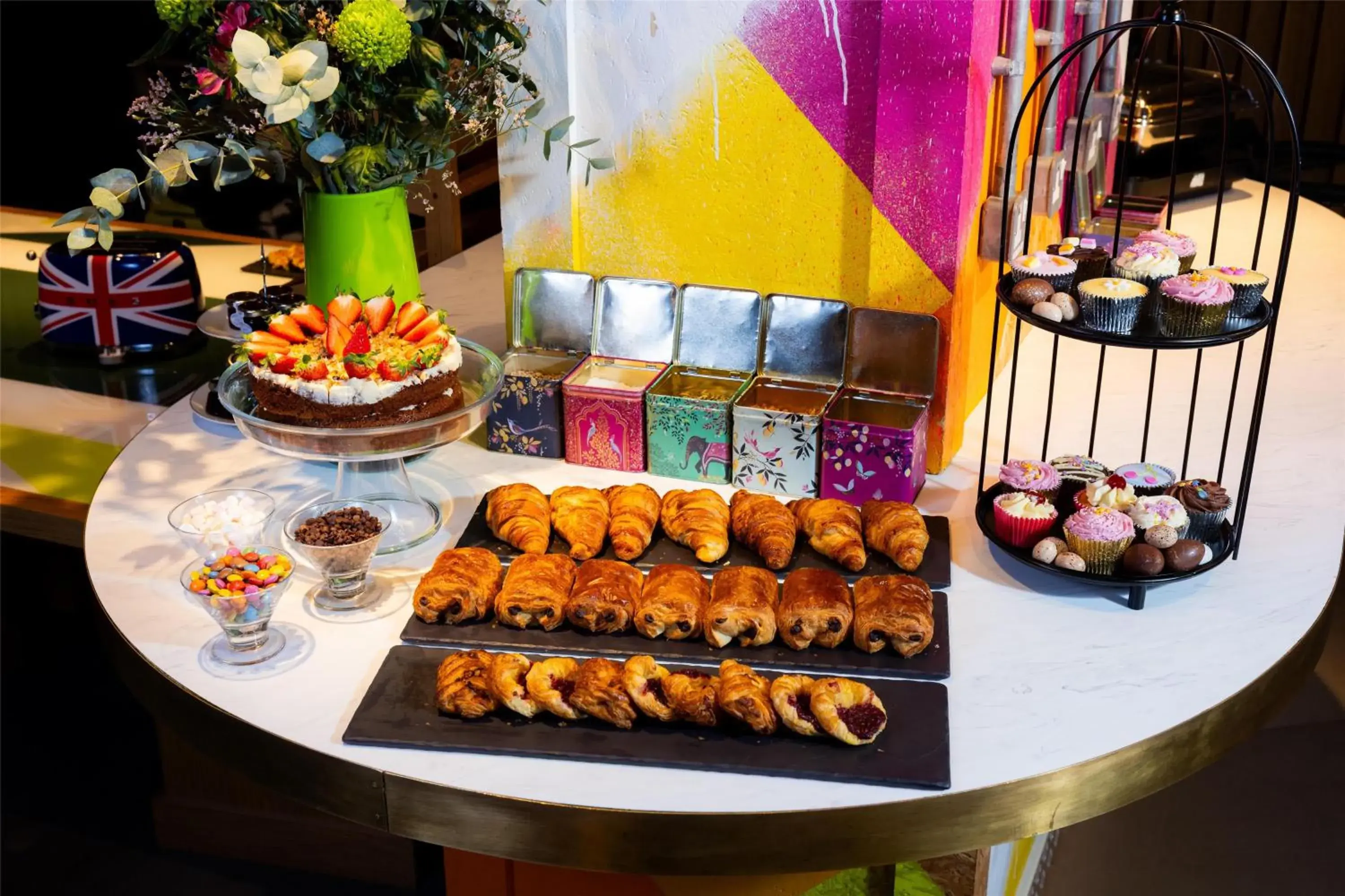 Restaurant/places to eat in nhow London Restaurant/places to eat in nhow London