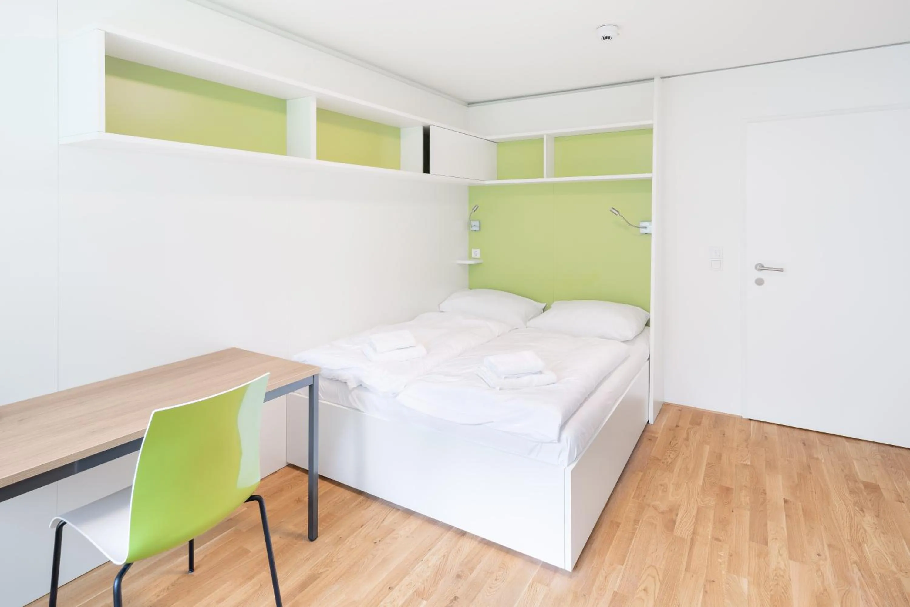 Bed in myNext - Hotel Leo