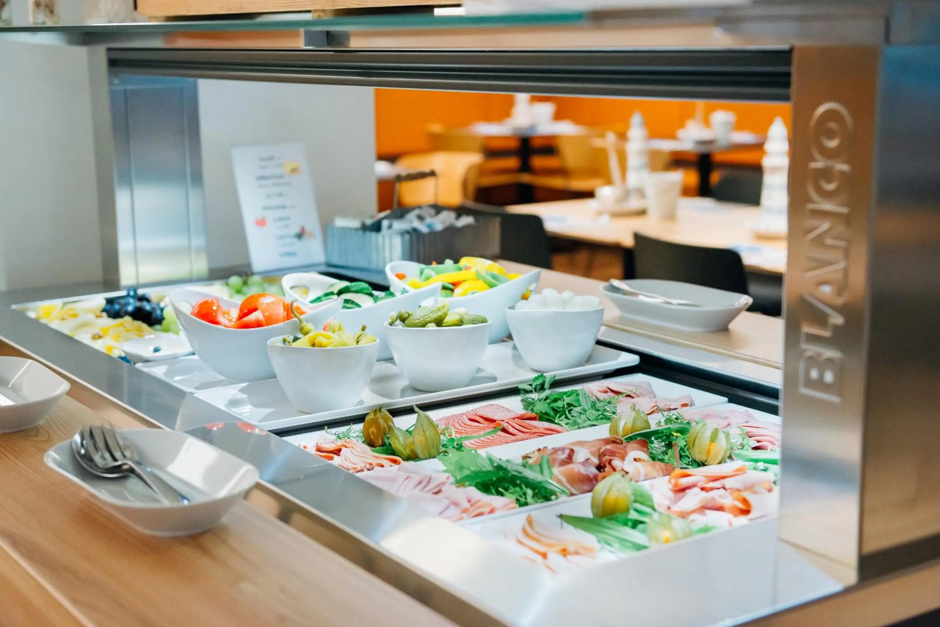 Food in myNext - Hotel Leo