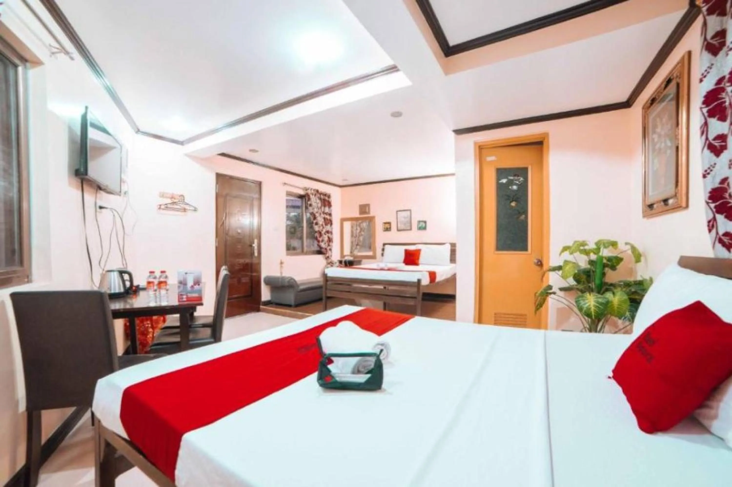 Bed in RedDoorz at Tagaytay Road