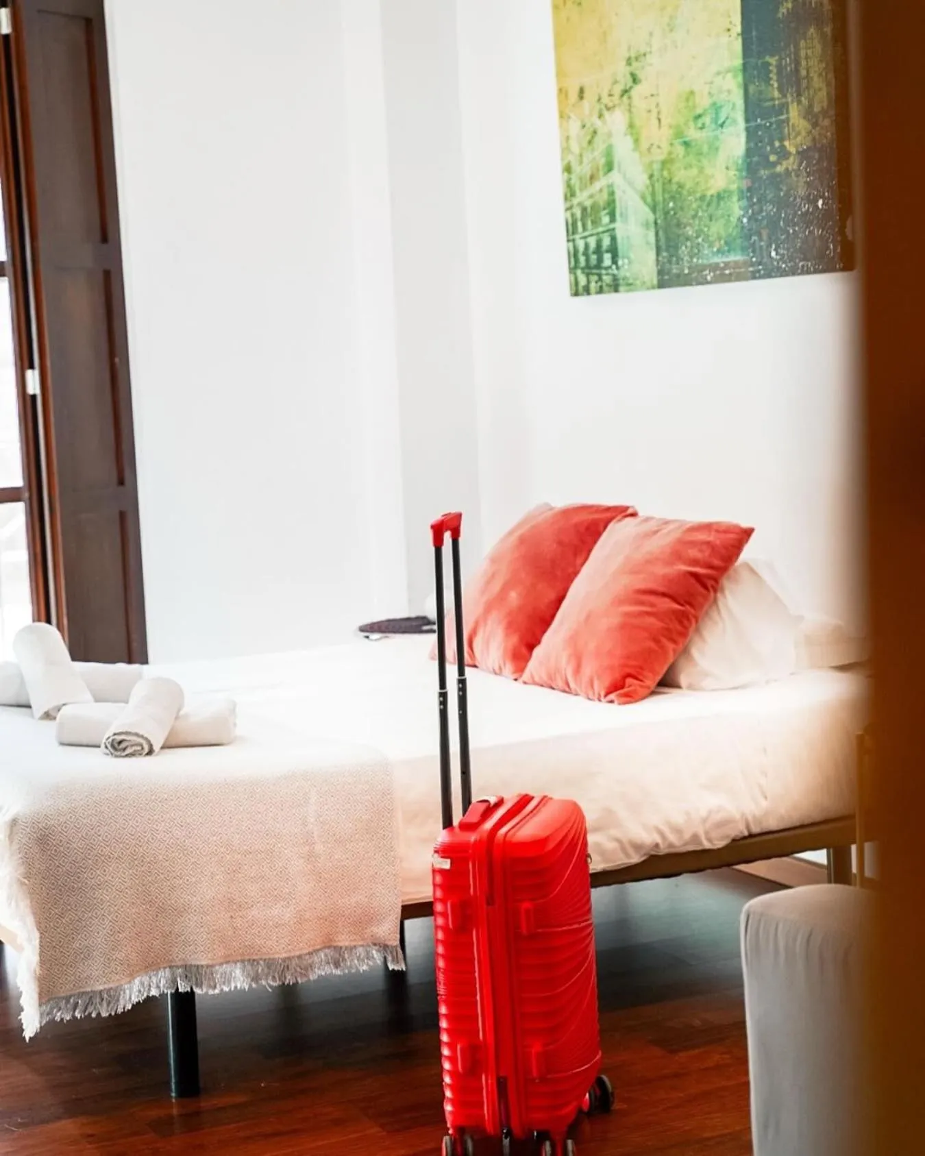 Bed in Happy Apartments Valencia