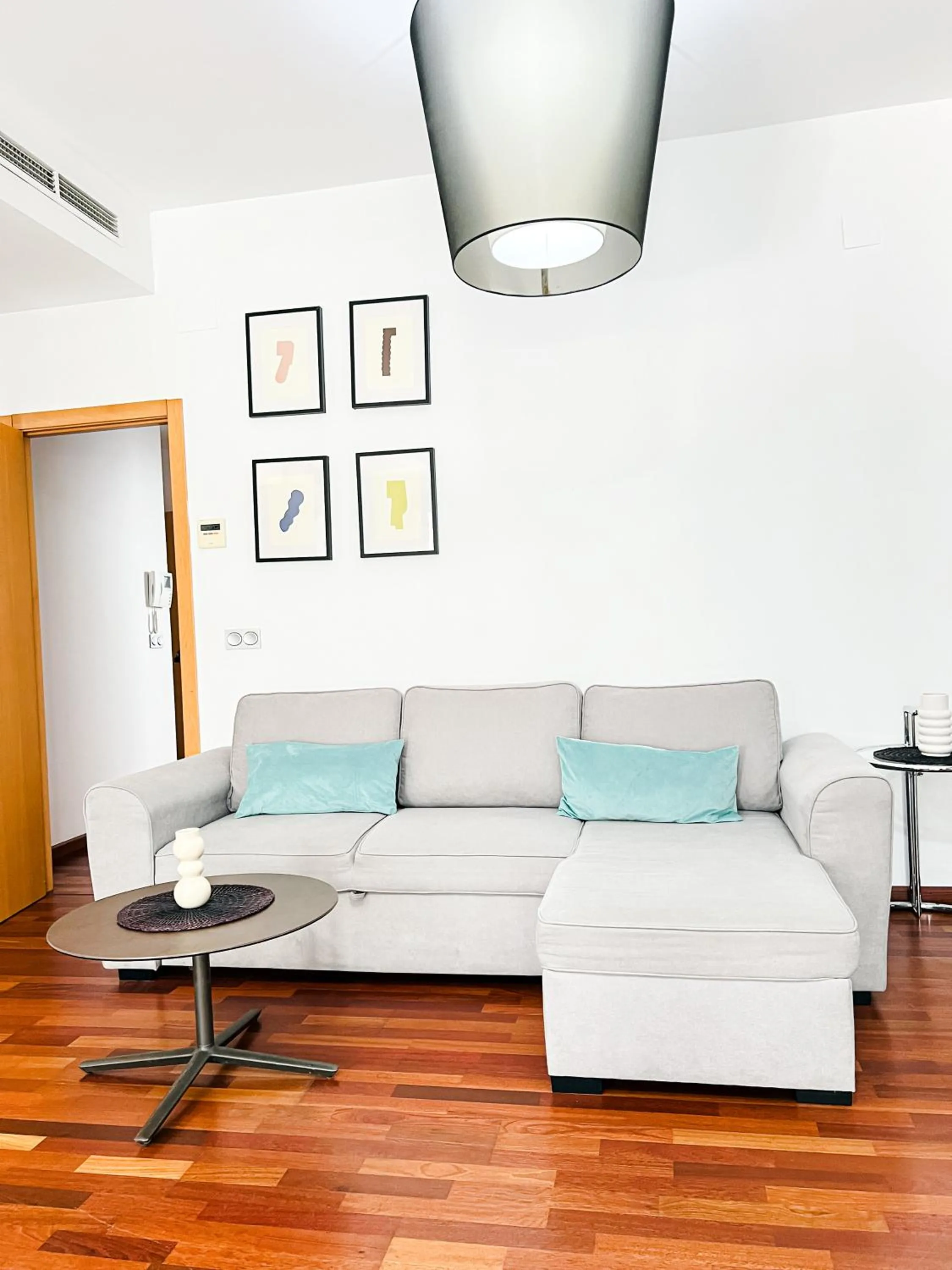 Living room in Happy Apartments Valencia