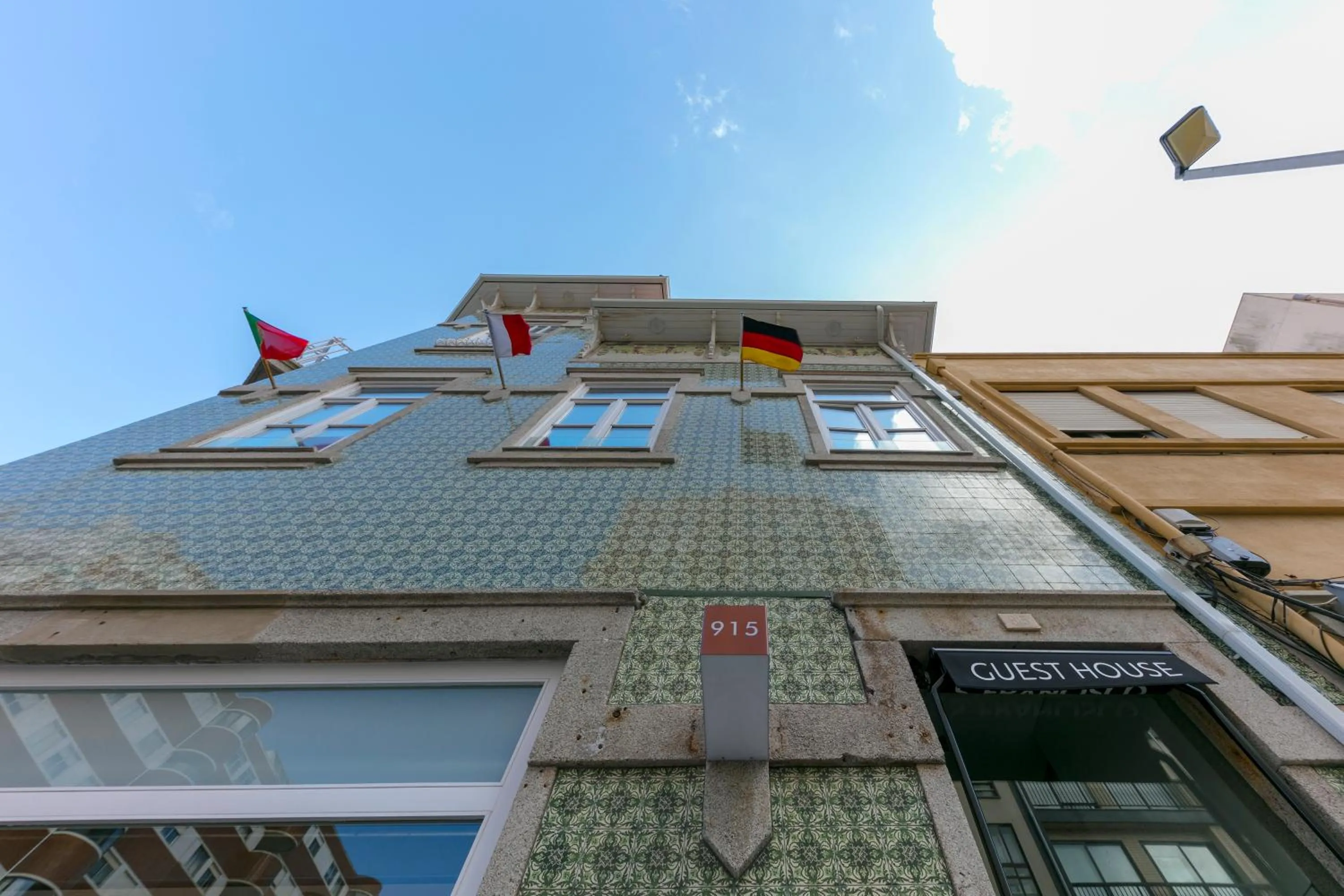 Property building in São Francisco