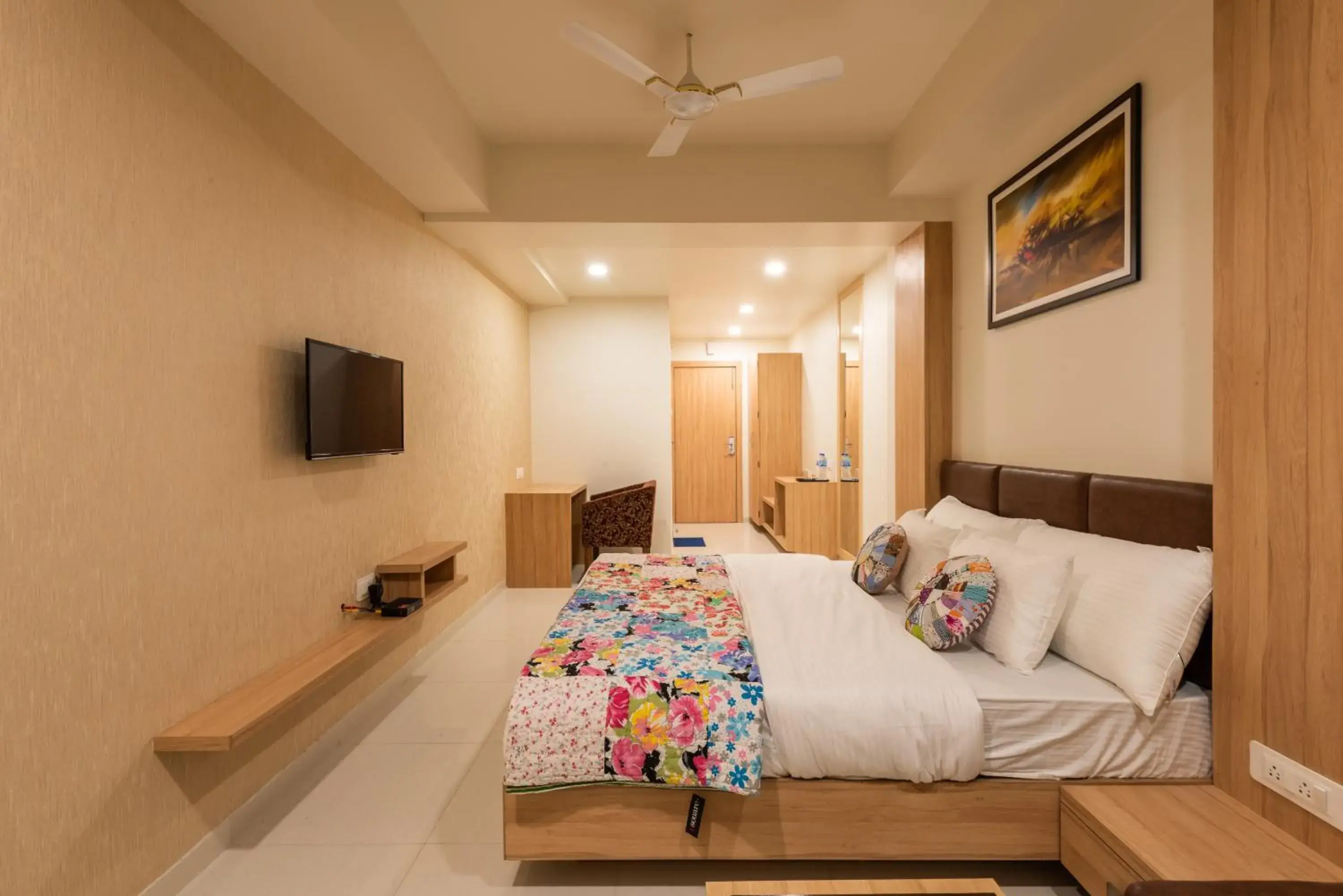 Superior Double Room - single occupancy in Hotel Drishti,Bhopal Superior Double Room - single occupancy in Hotel Drishti,Bhopal