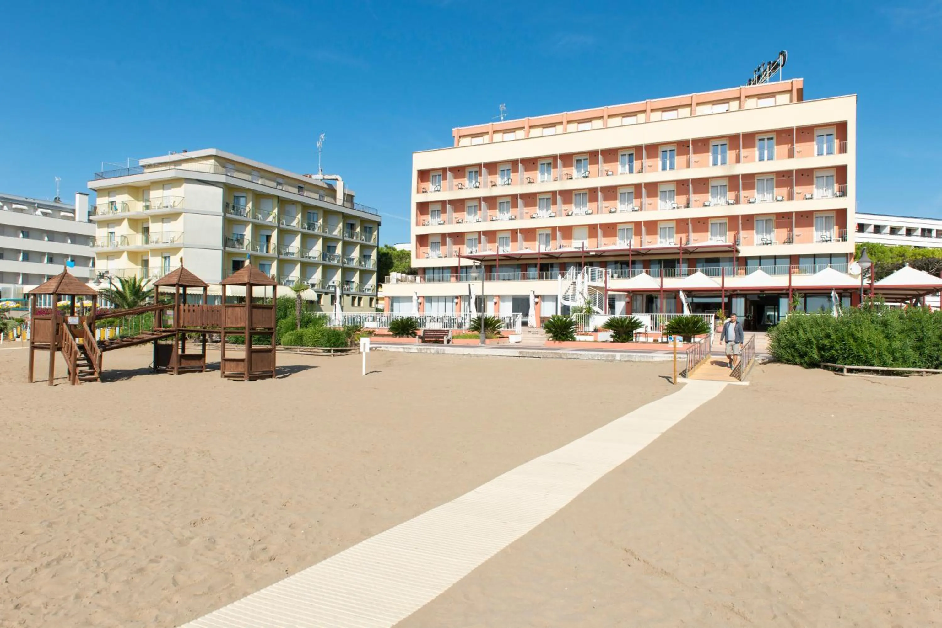 Property building in Hotel Columbus