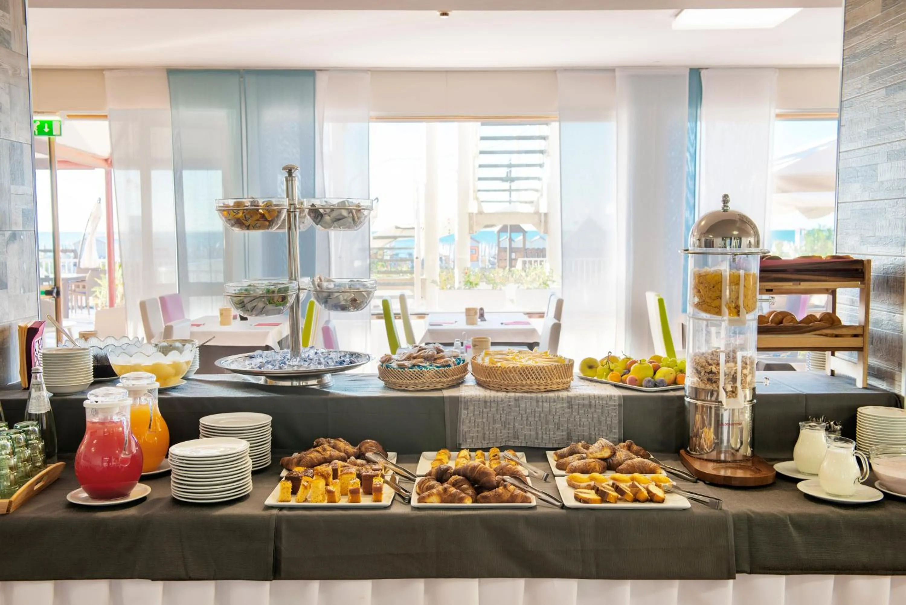 Breakfast in Hotel Columbus