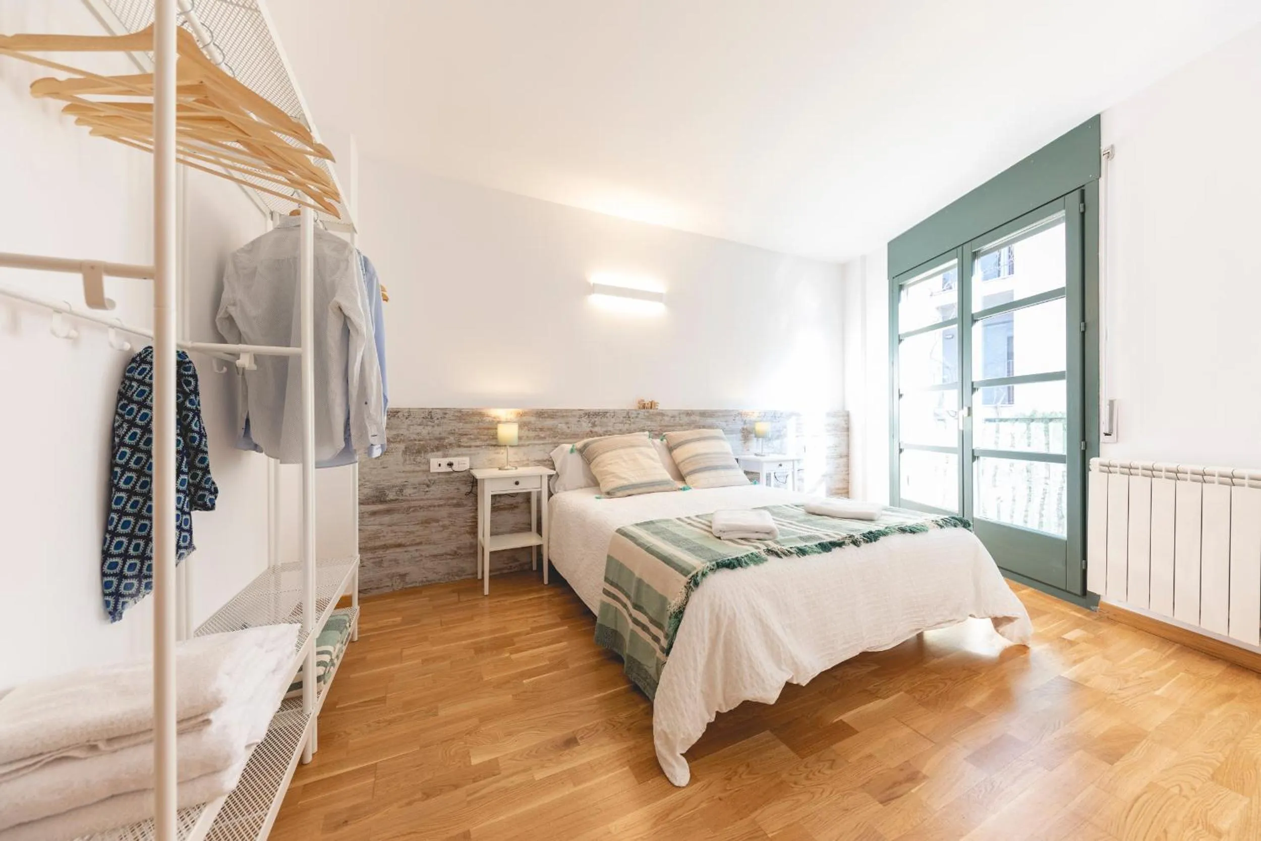 Bed in Bravissimo Sant Pau, cozy apartment in the centre