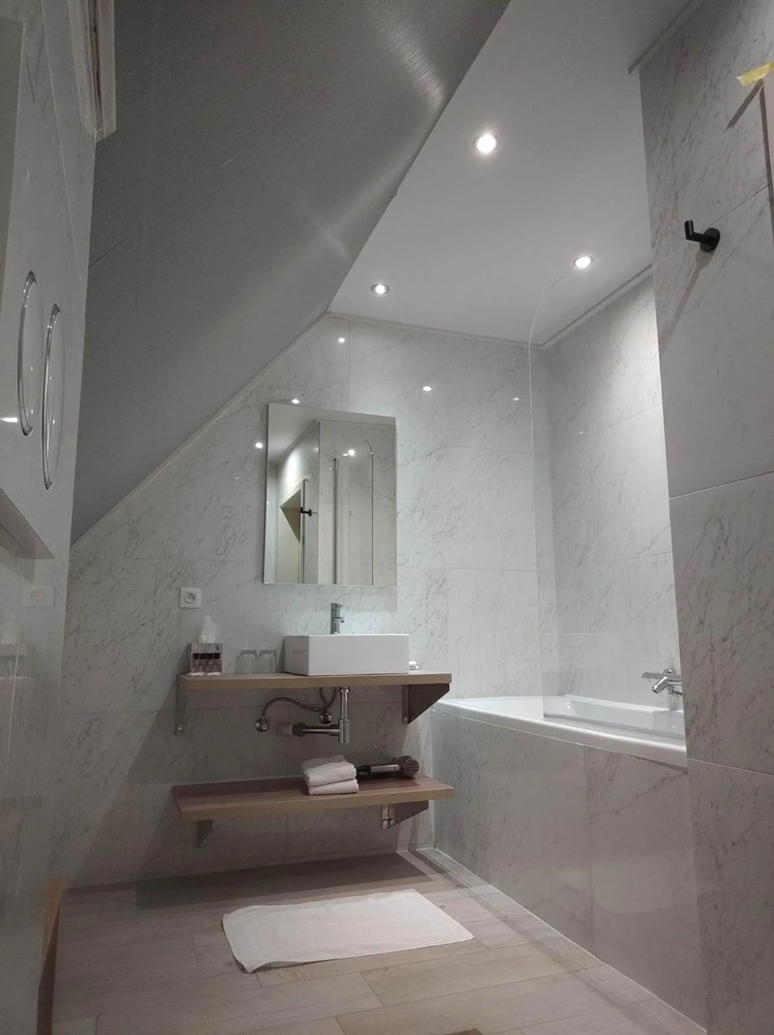 Bathroom in Boutique hotel Het Bloemenhof