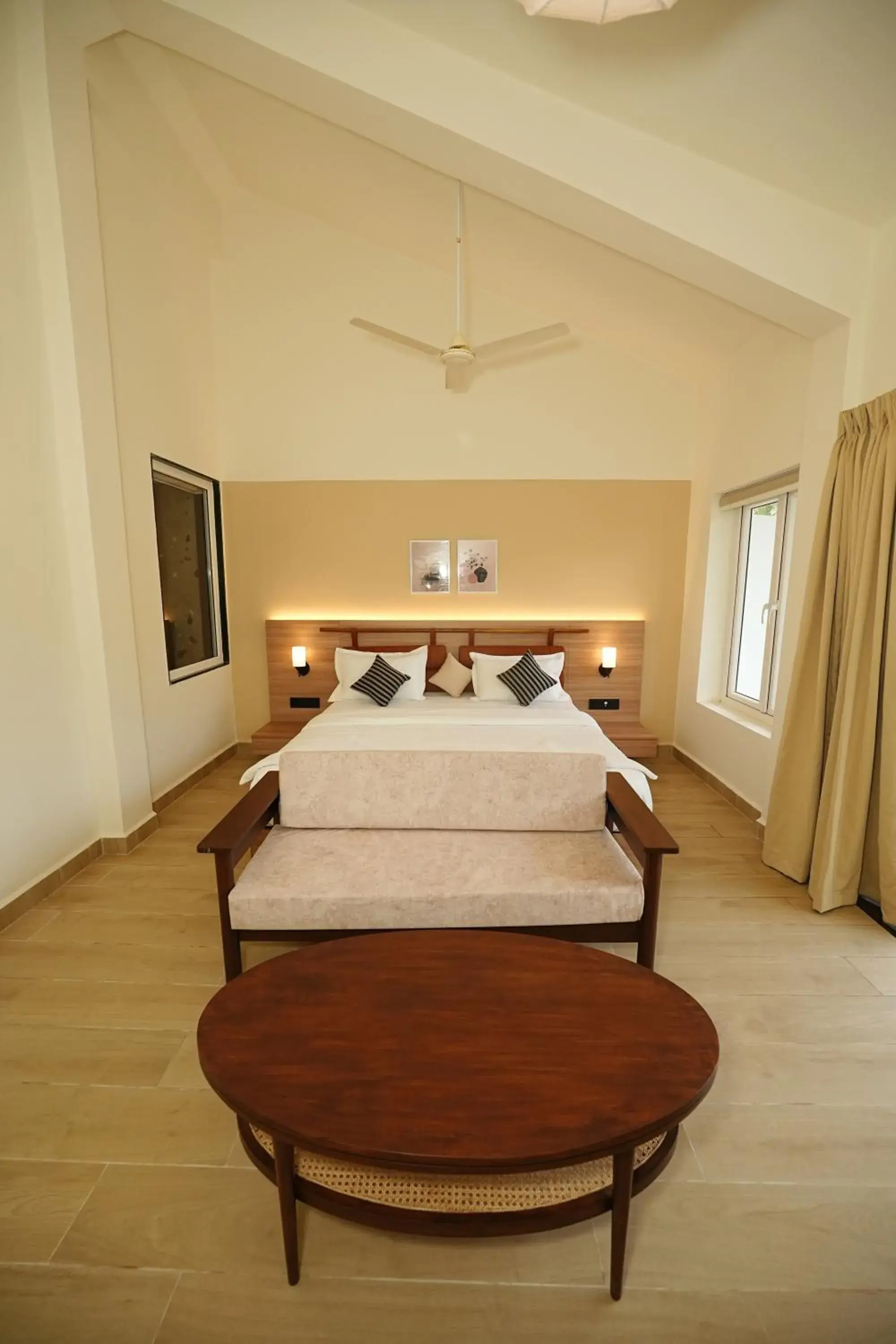 Bed in Anjuna Beach Resort Bed in Anjuna Beach Resort