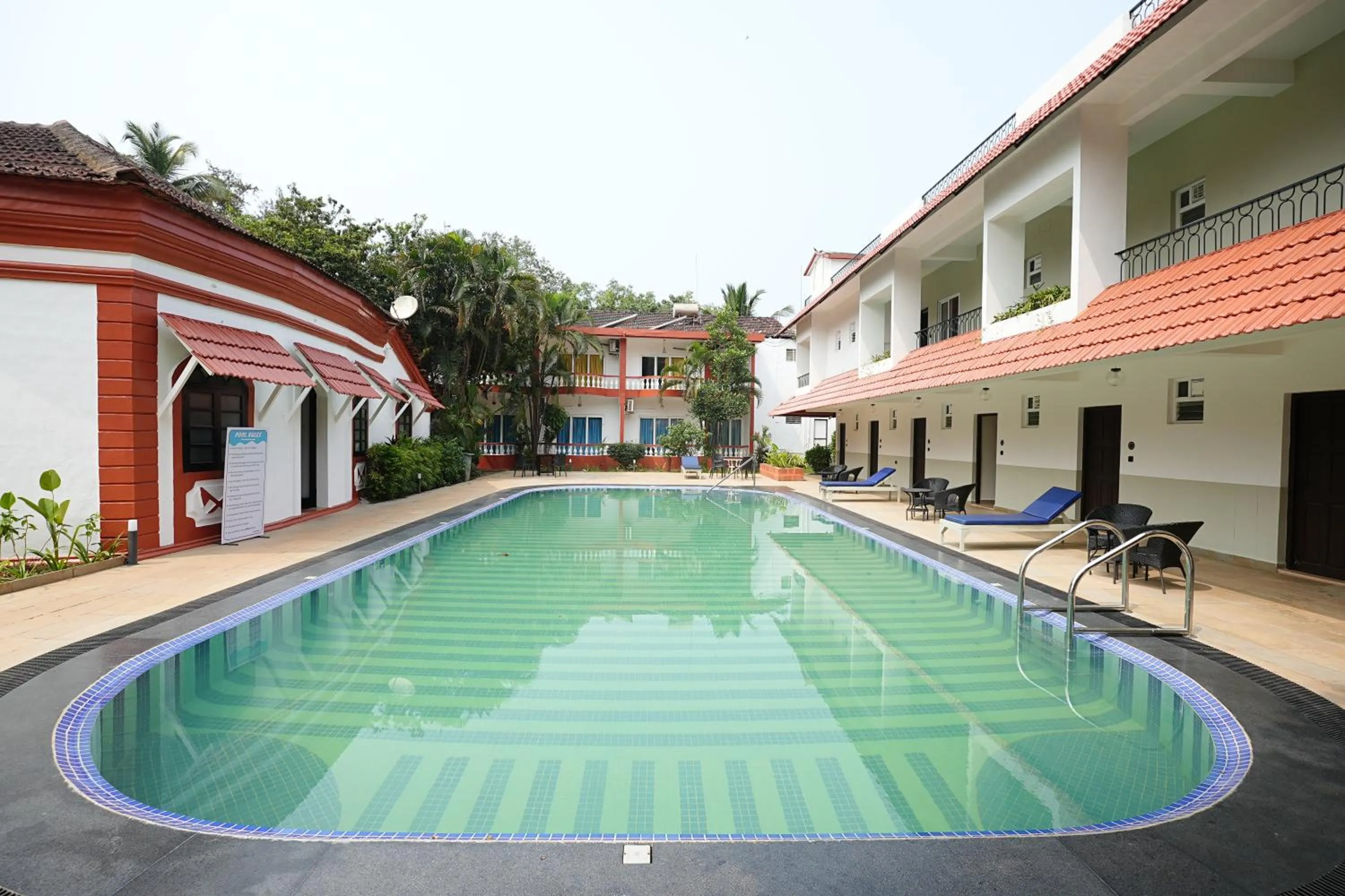 Property building in Anjuna Beach Resort