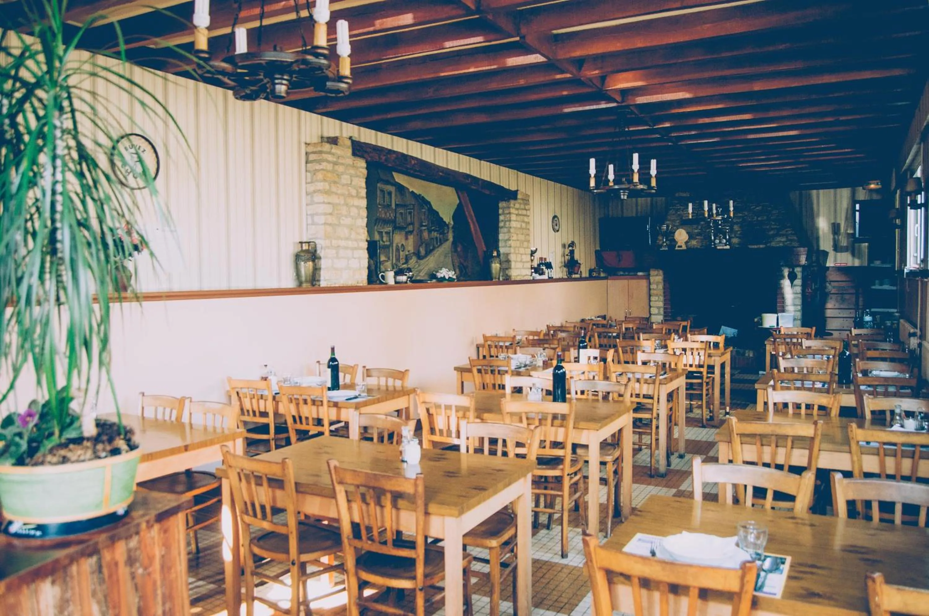 Lounge or bar in Hotel Restaurant Maurice