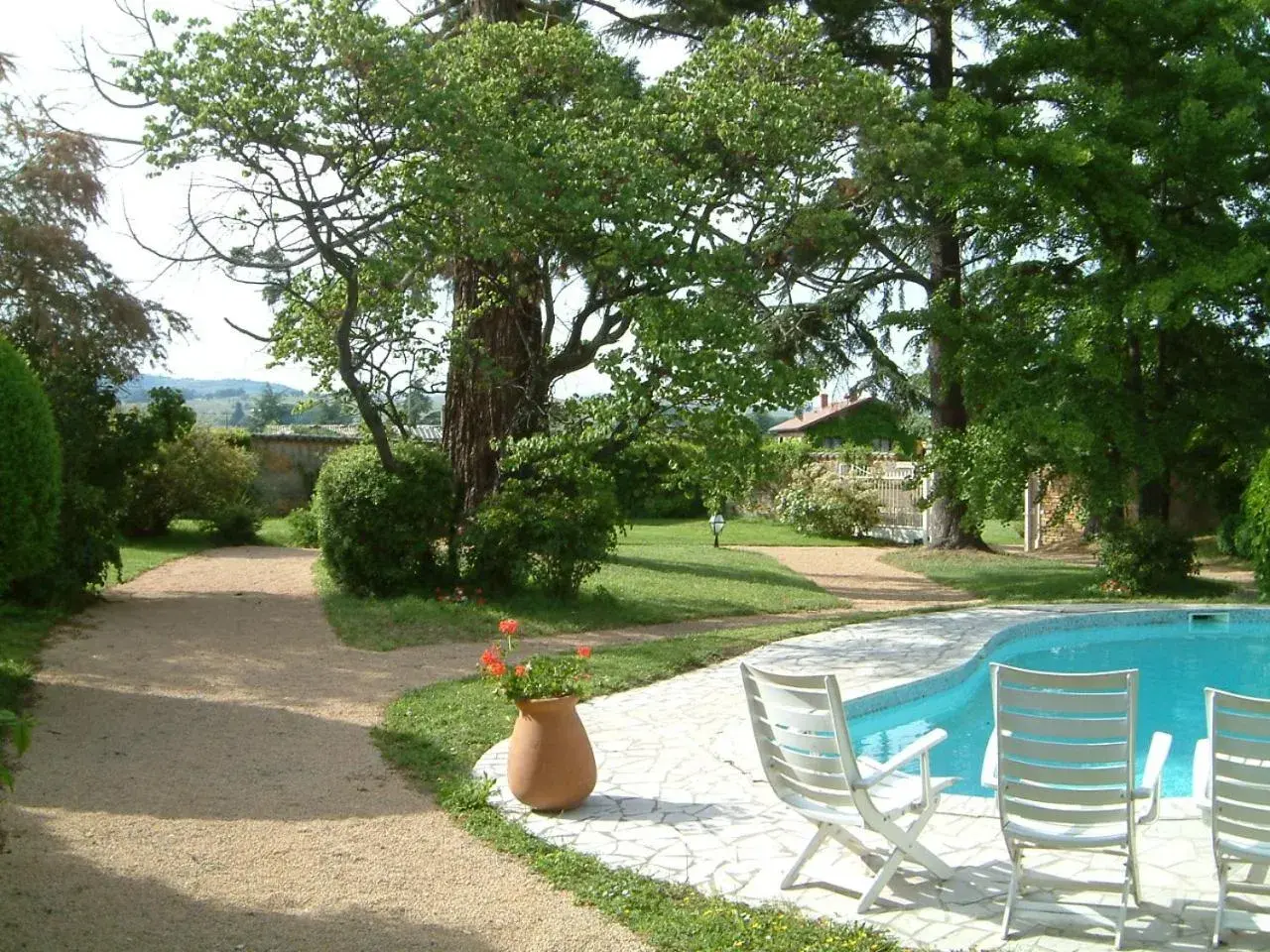 Double Room with Spa Bath in Chambres d'Hôtes "LE CALME" Double Room with Spa Bath in Chambres d'Hôtes "LE CALME"