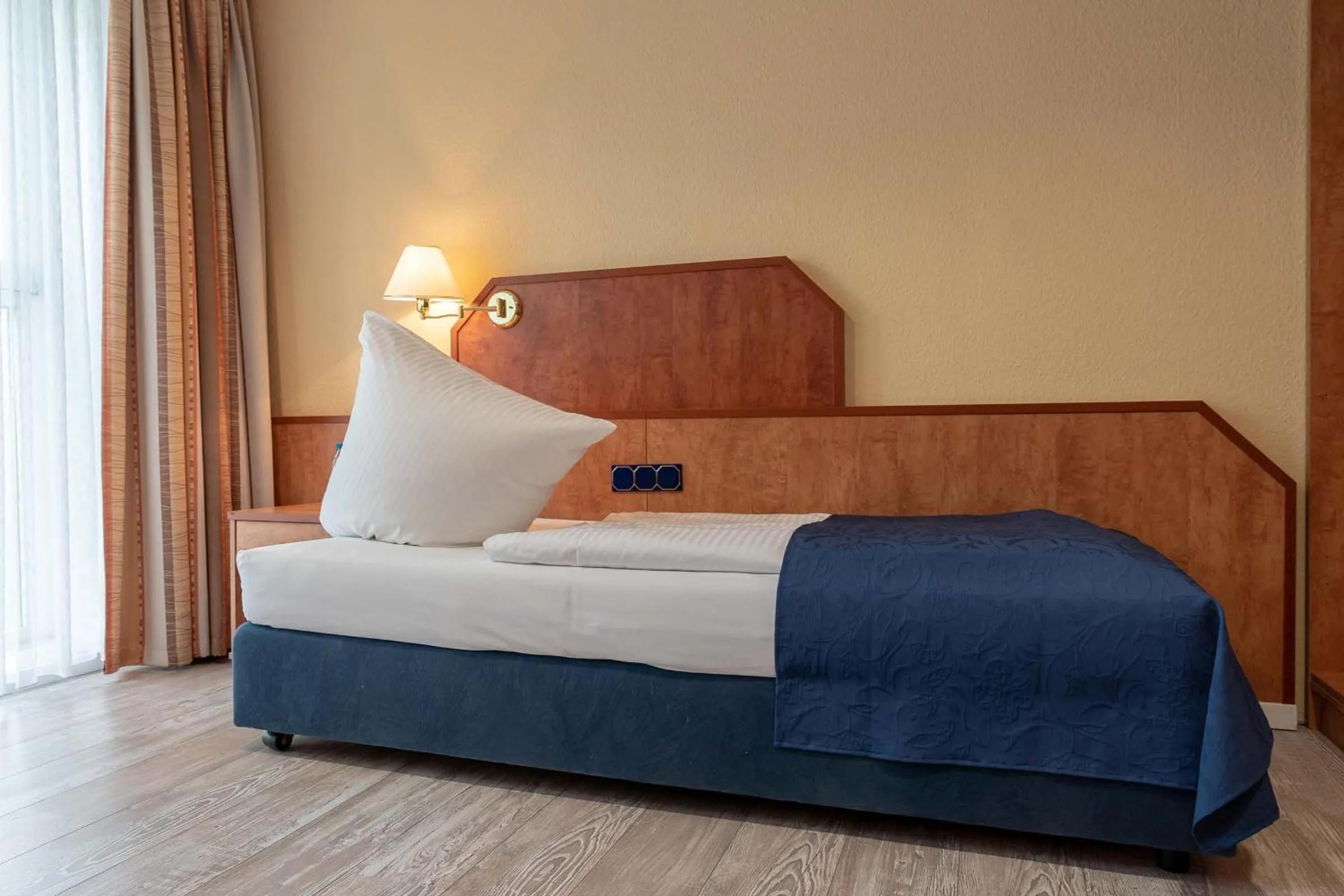 Bed in Boardinghouse Burgpark