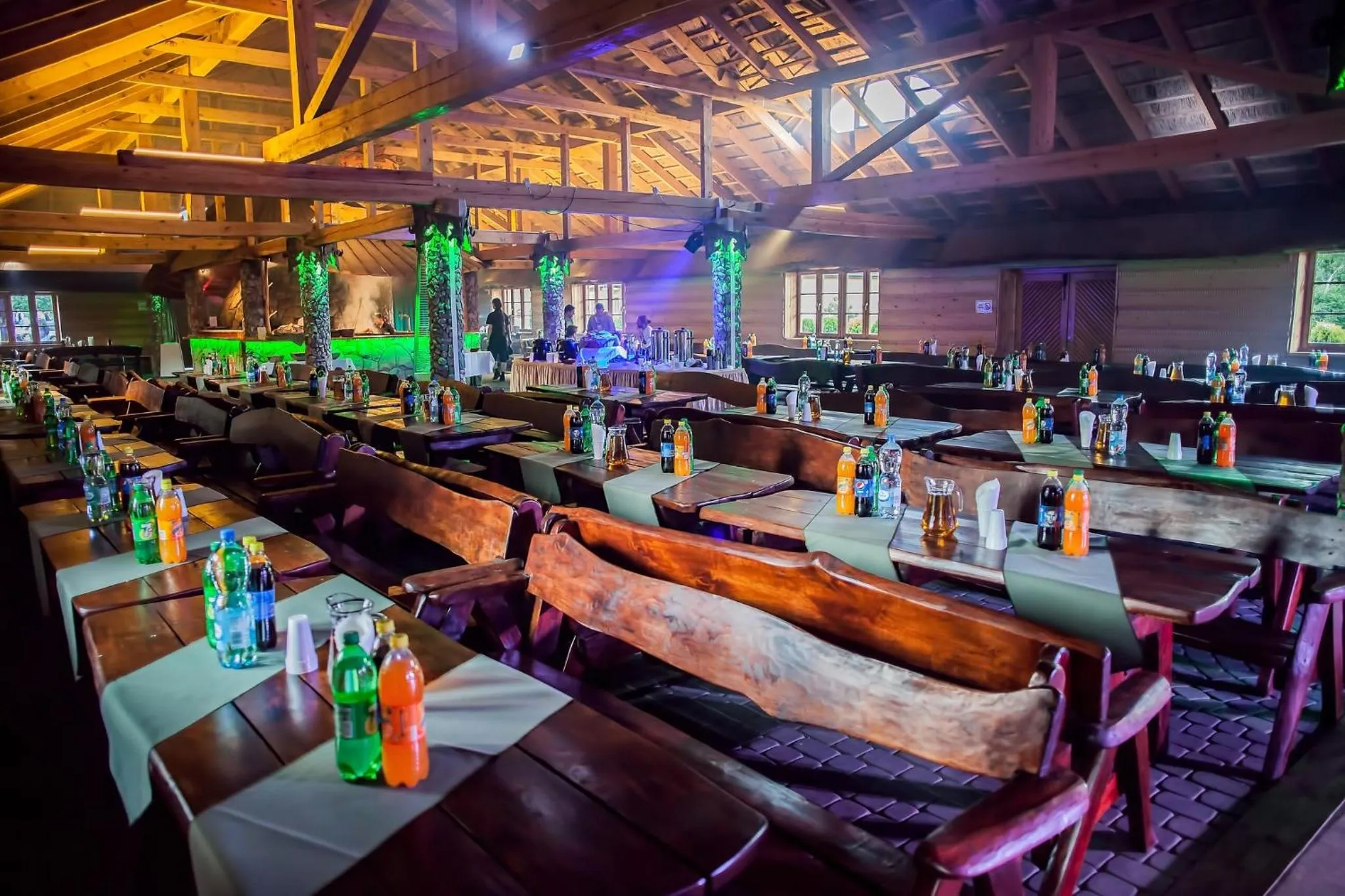 Restaurant/places to eat in Hotel Paradiso