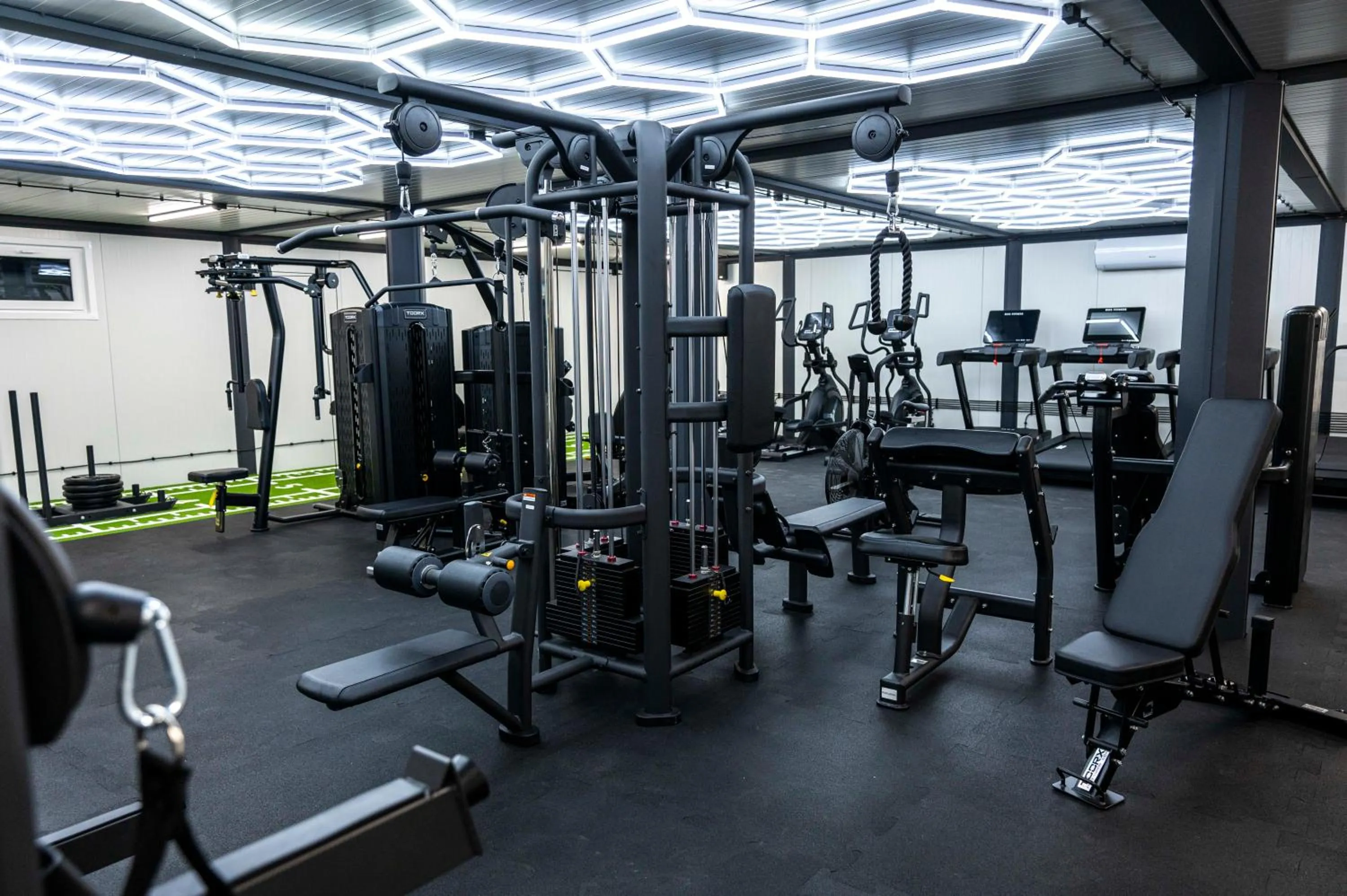 Fitness centre/facilities in Hotel Paradiso