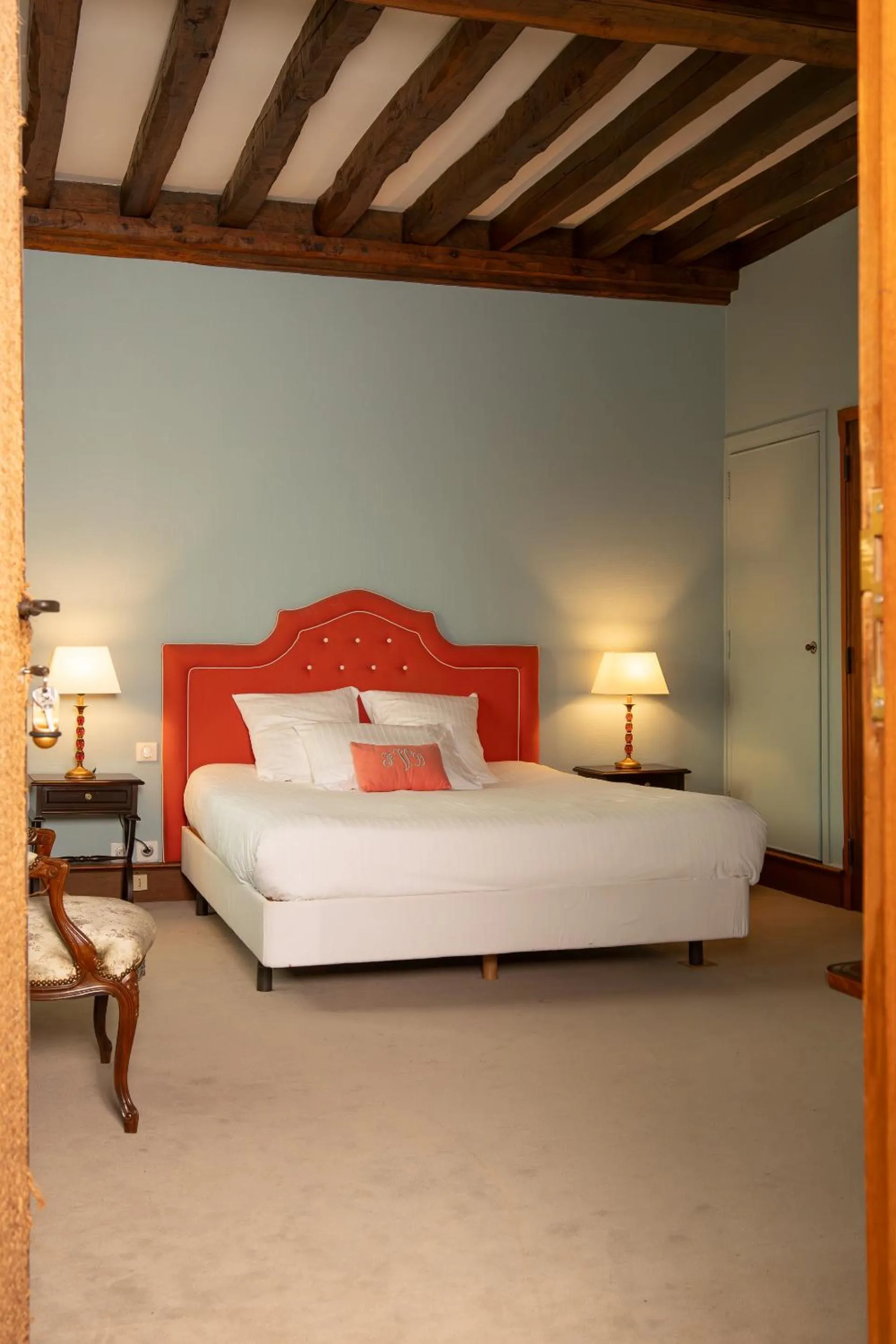 Bedroom, Bed in DOMAINE ST GERMER