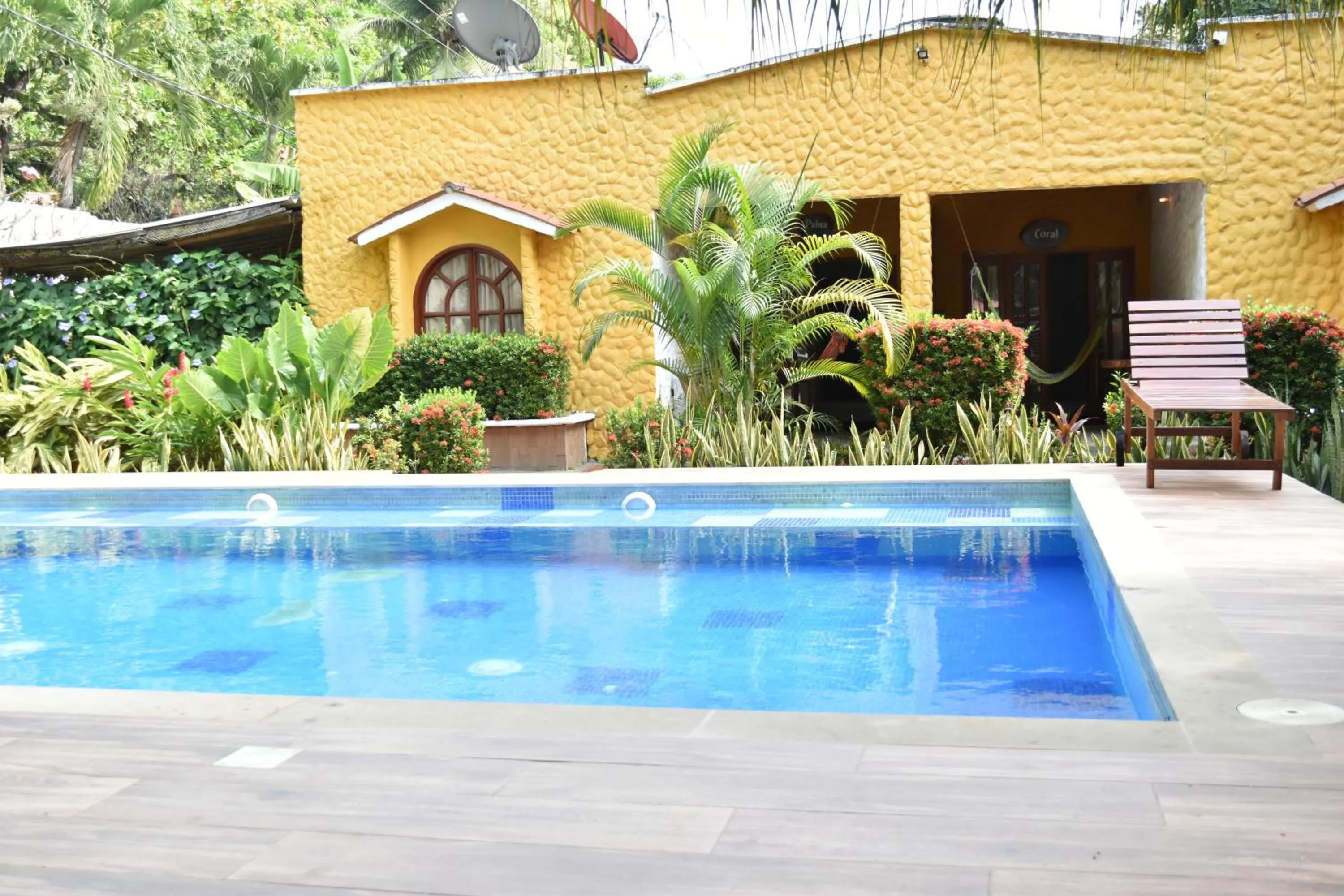 Swimming pool in Eco Hostal Kuima