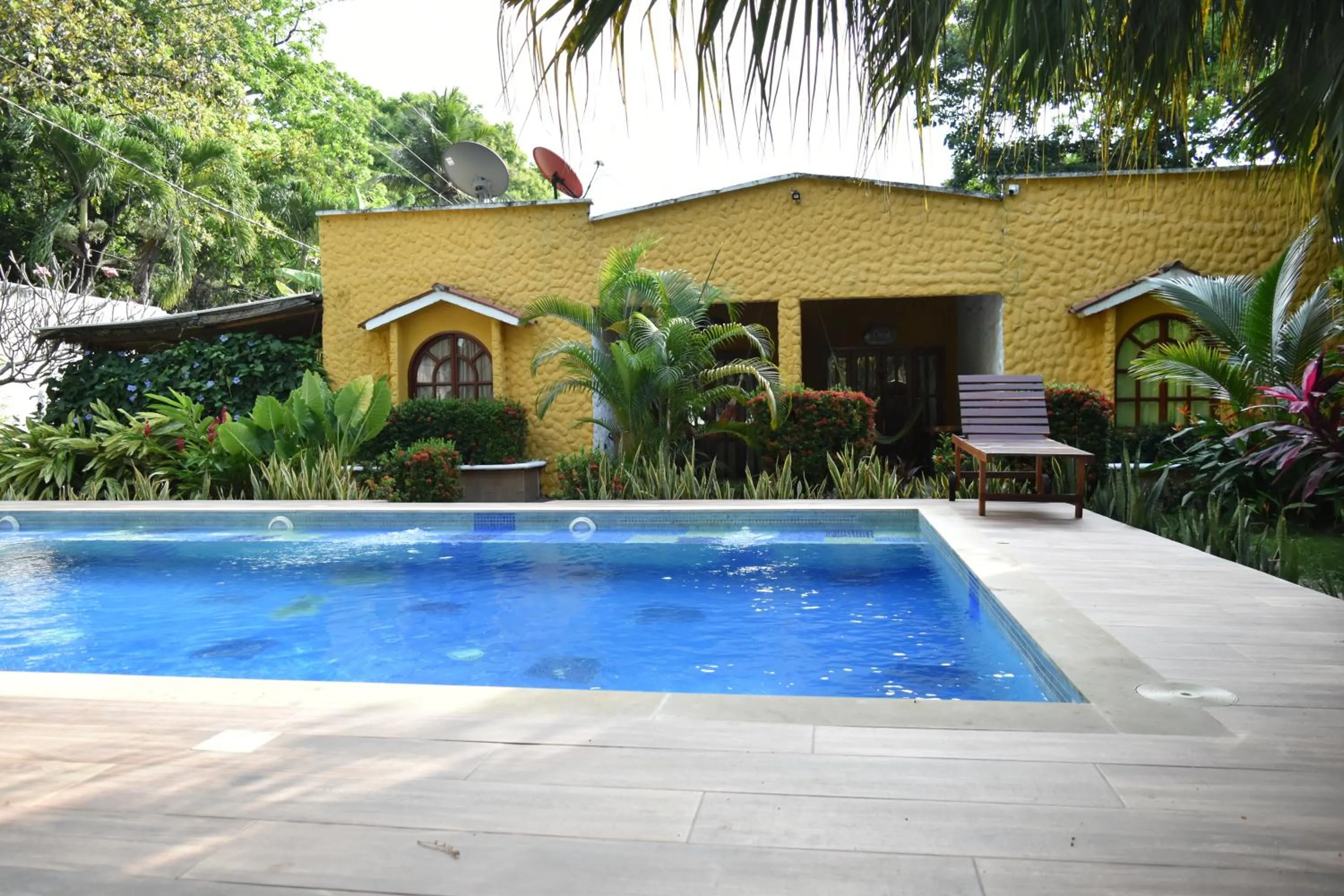Swimming pool in Eco Hostal Kuima