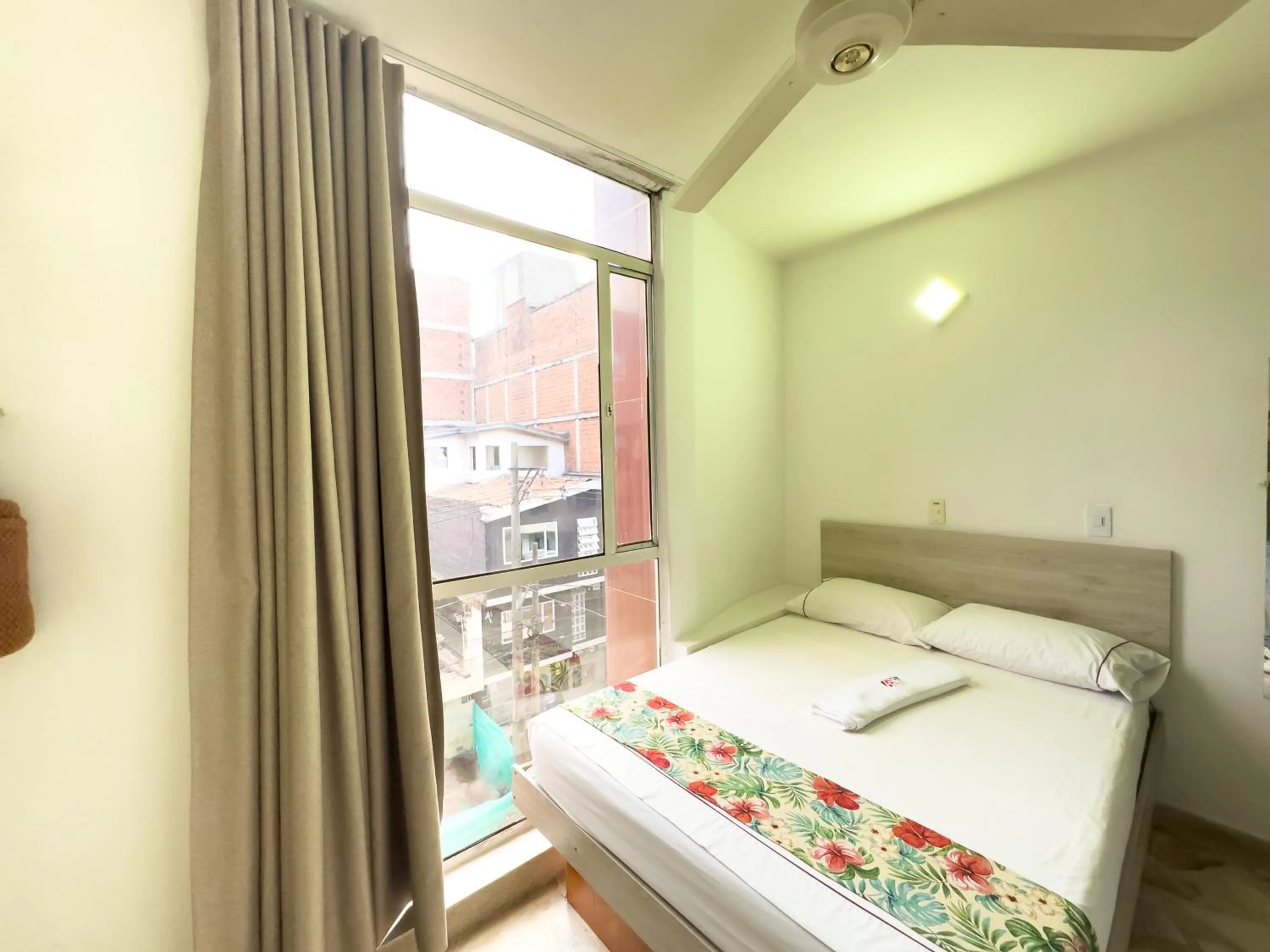 Bedroom, Bed in Hotel Macedonia Plaza Medellin