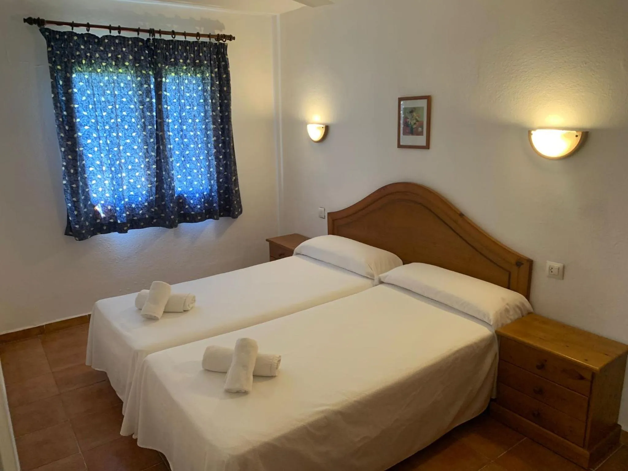 Bedroom, Bed in Apartamentos Vista Blanes