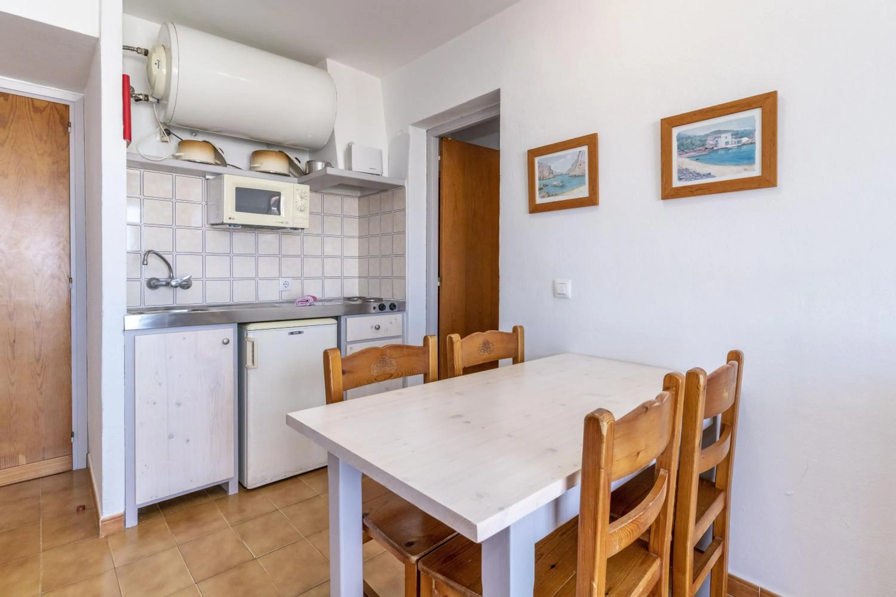 Dining area in Apartamentos Vista Blanes