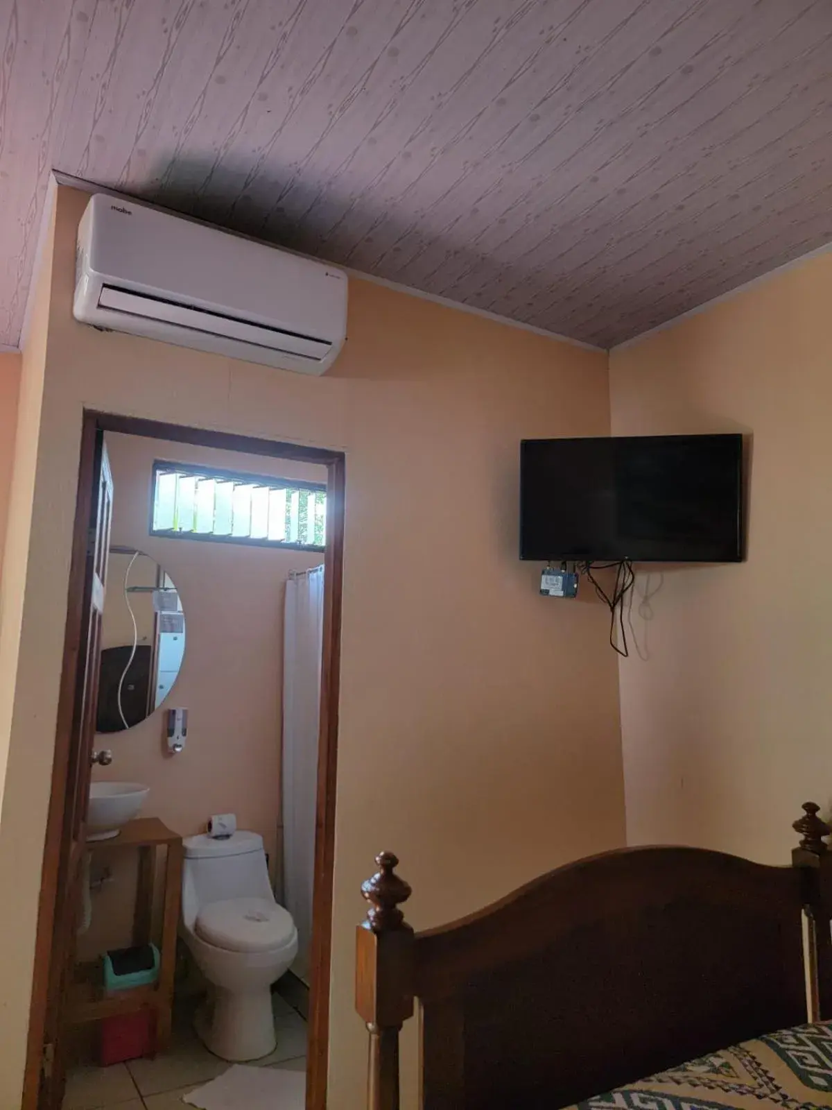 Bathroom in Hotel Campestre Arenal Bathroom in Hotel Campestre Arenal