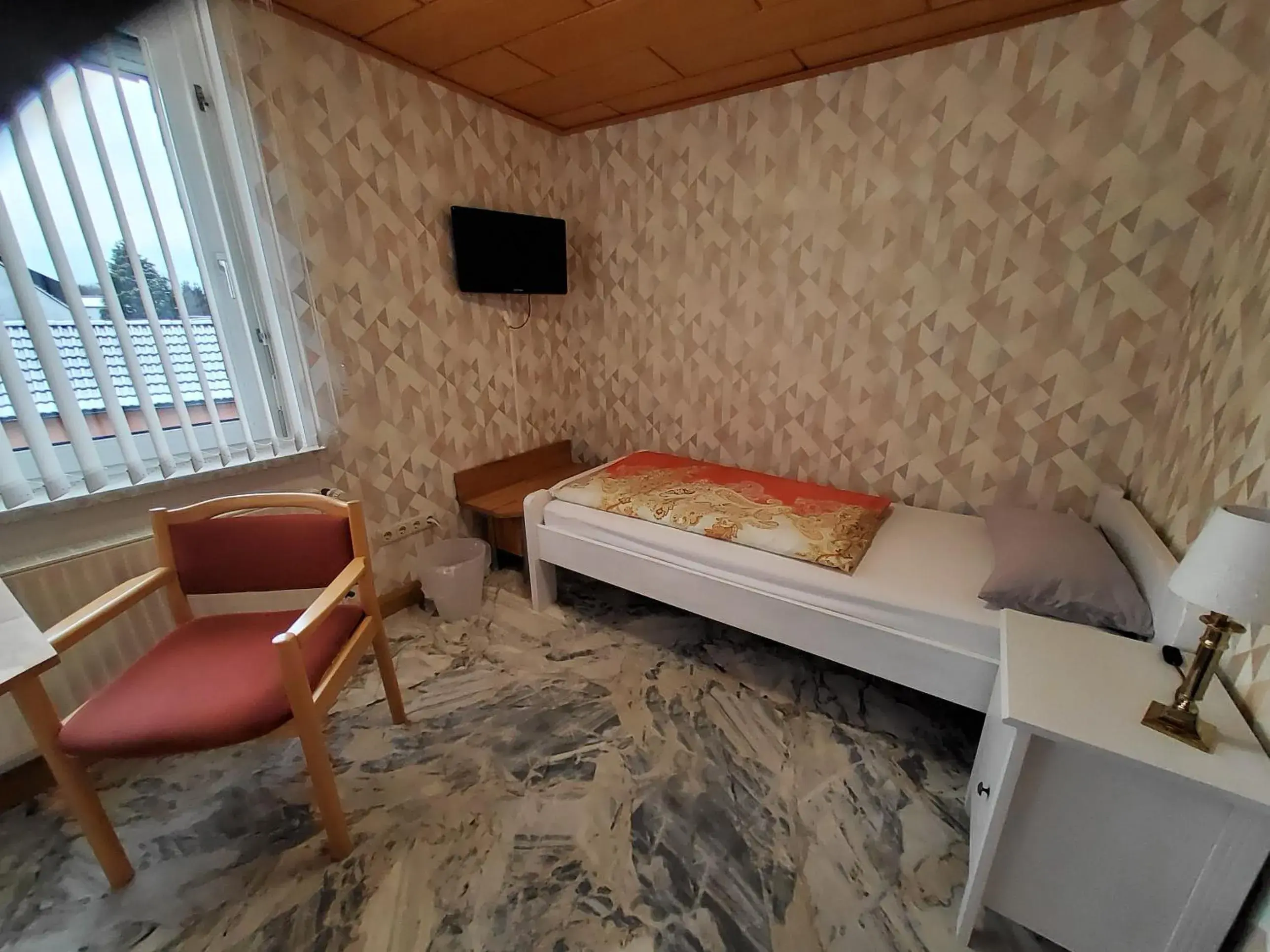 Small Single Room - single occupancy in B & B Gästehaus Schmidt Small Single Room - single occupancy in B & B Gästehaus Schmidt