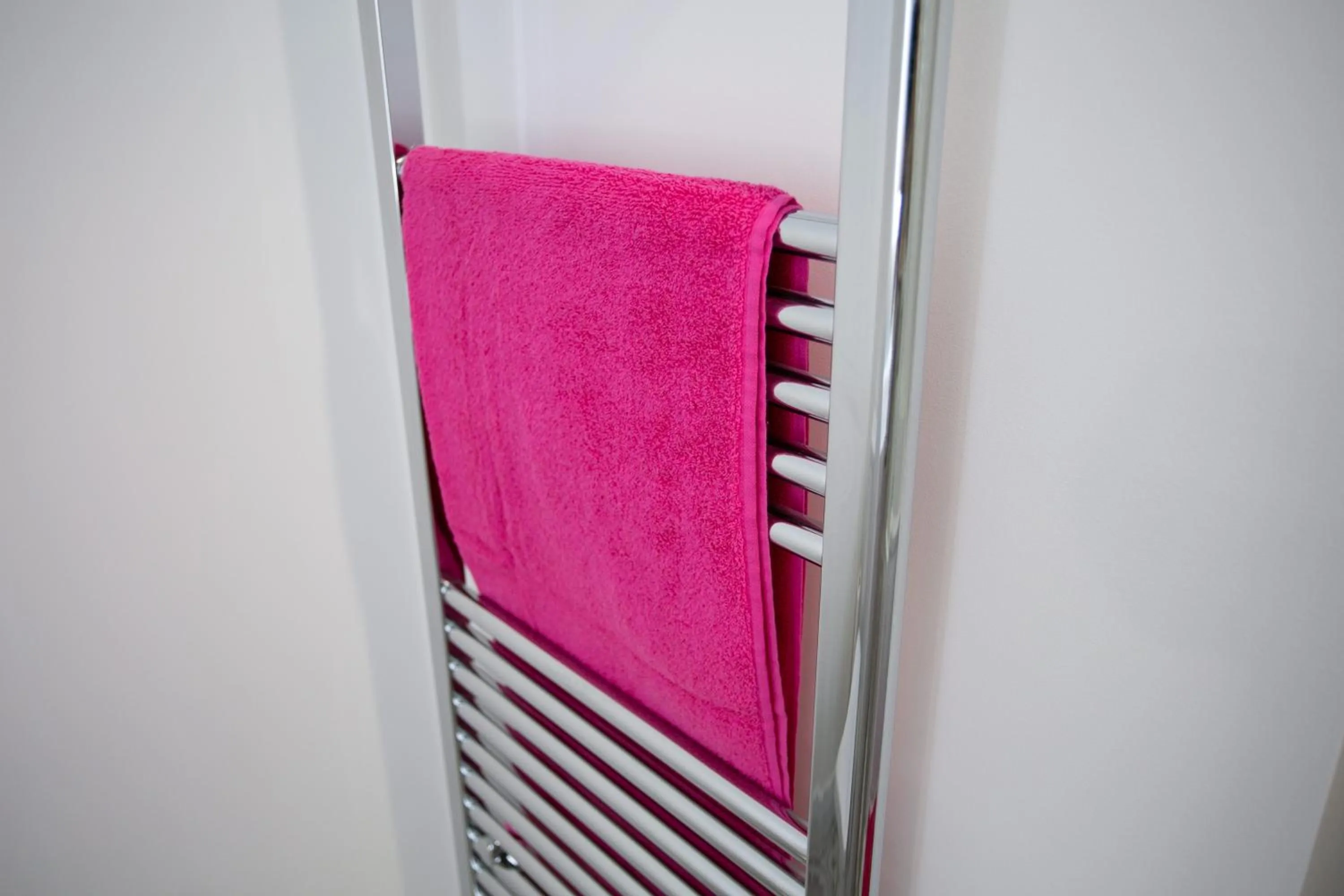 Bathroom in 107 Eglinton Street