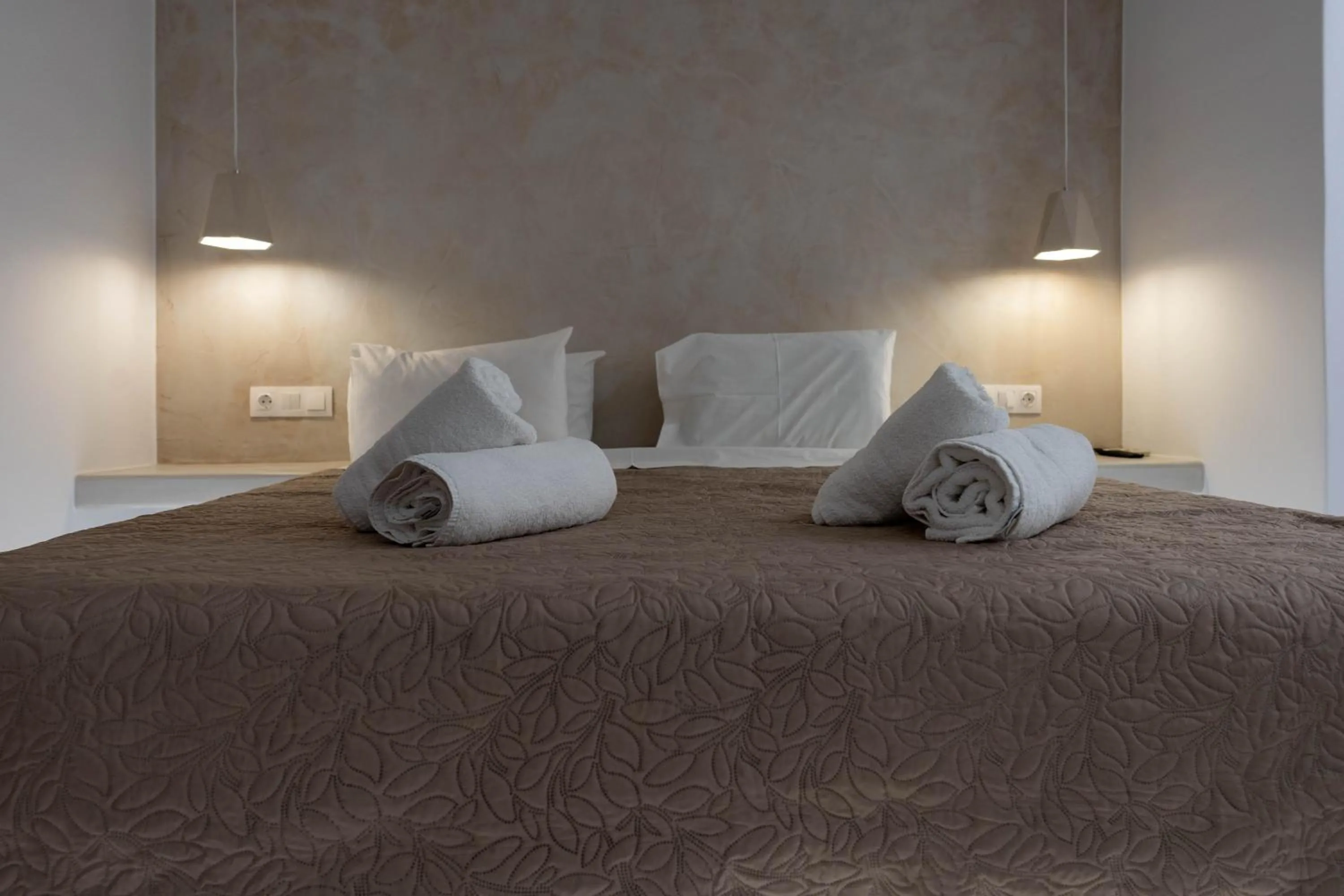 Bed in Dedalos Studios Naxos