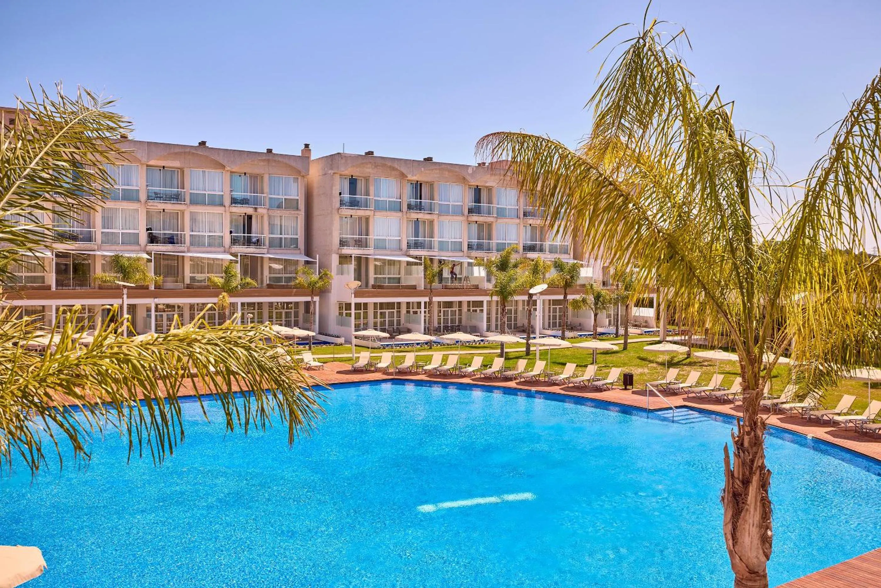 Swimming pool in Zafiro Alzinar Mar Adults Only - Refurbished 2025