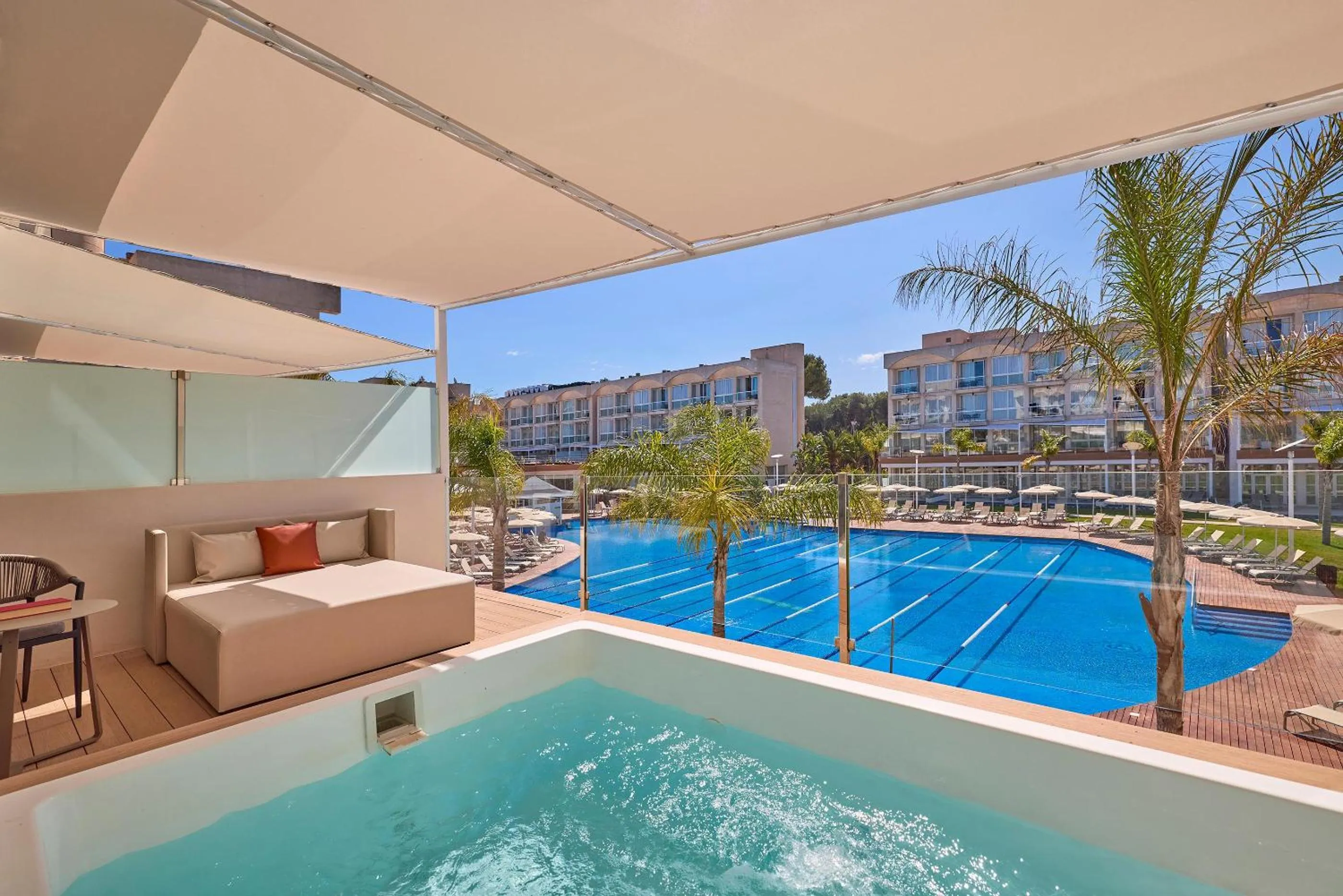 Photo of the whole room in Zafiro Alzinar Mar Adults Only - Refurbished 2025