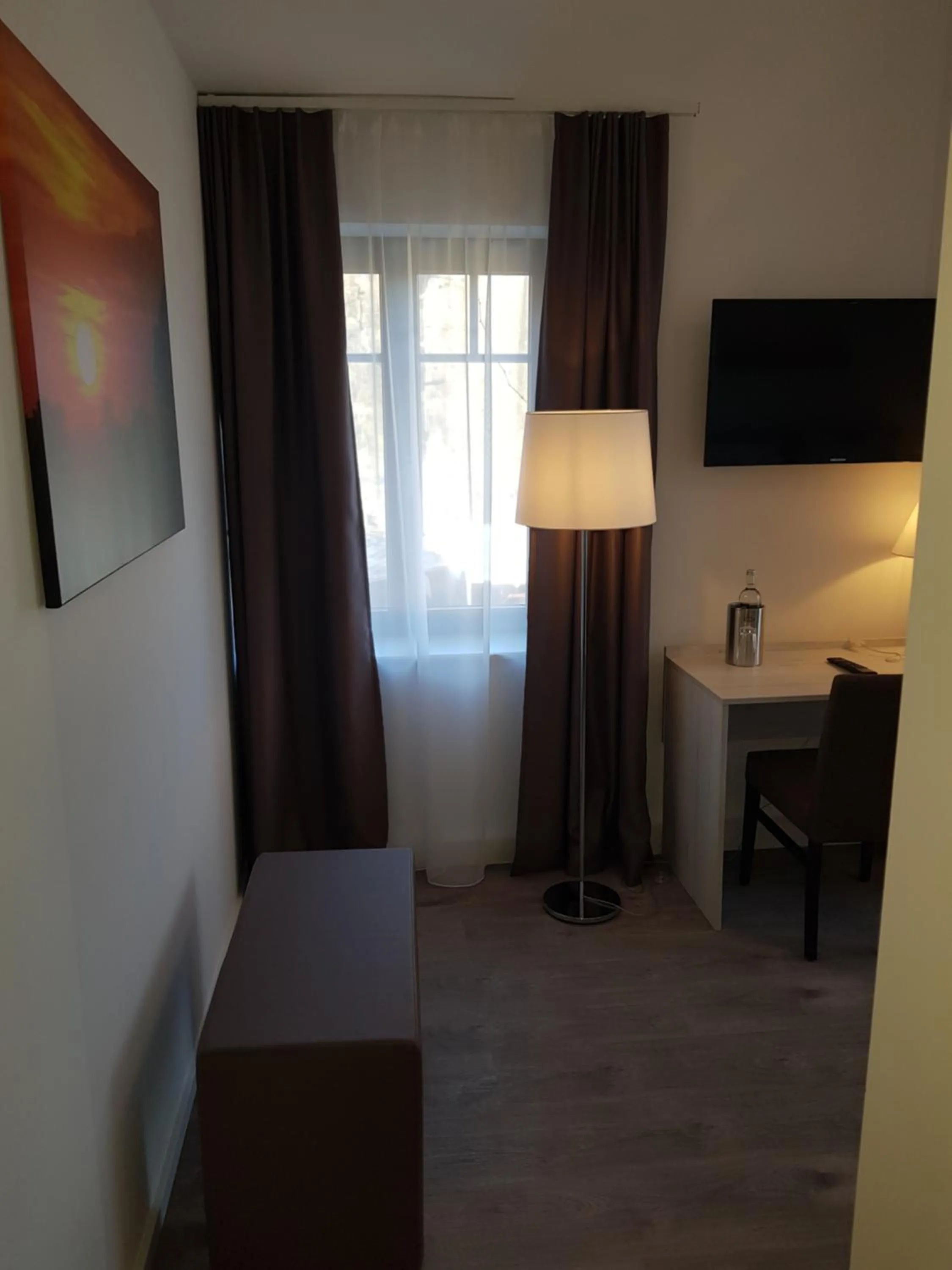 Photo of the whole room, Bed in Oberwaldhaus